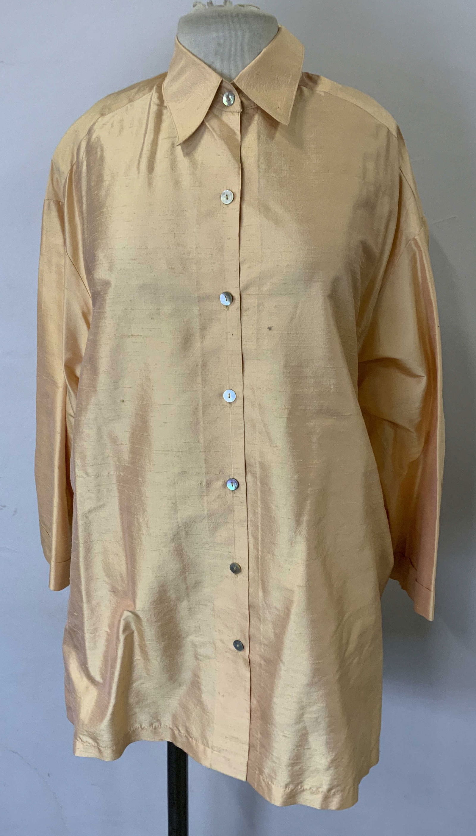 UC2 Under Construction Peach Silk Top (1 of 6)