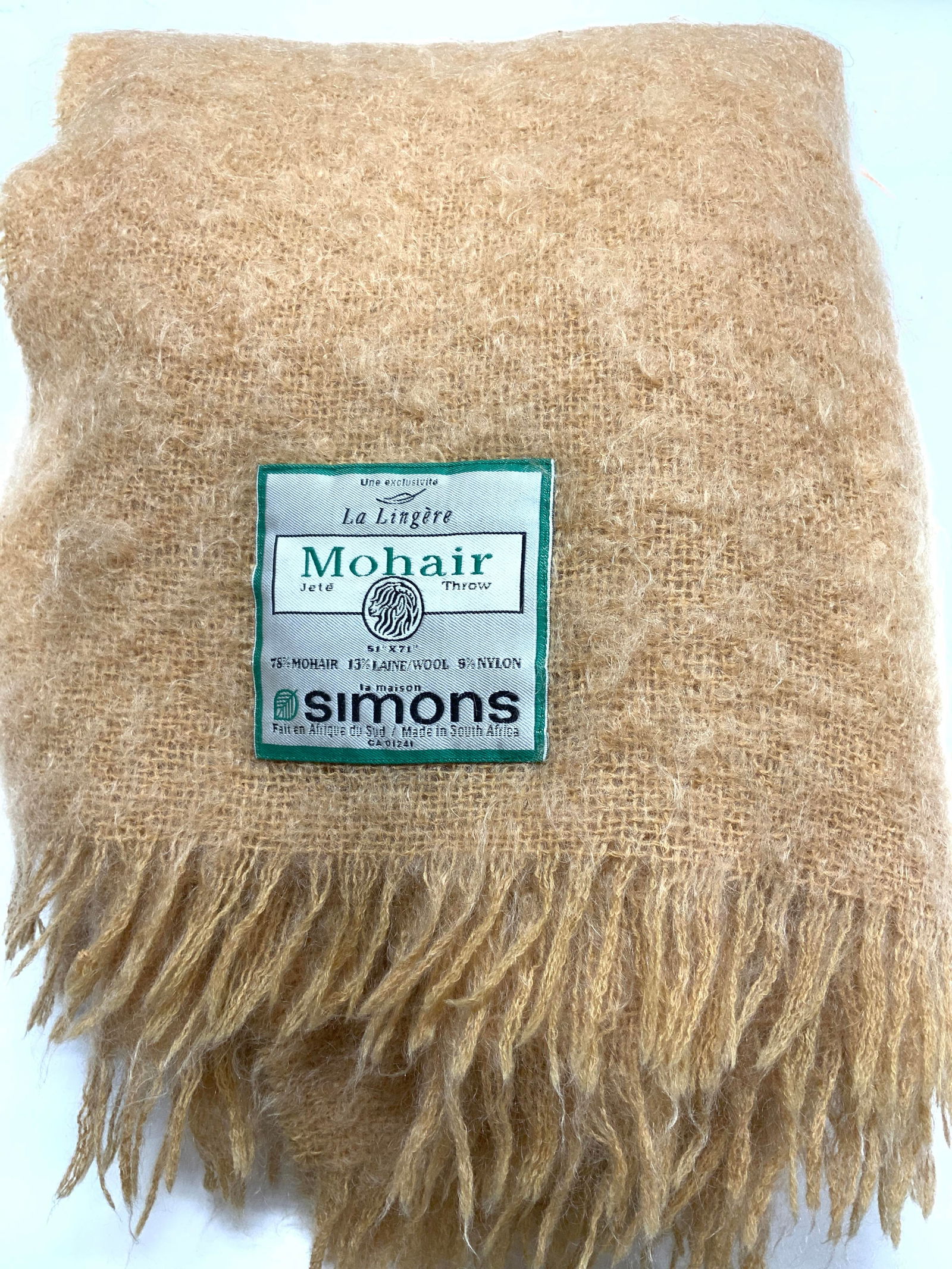 La Lingere Maison Simons Mohair Throw South Africa (1 of 6)