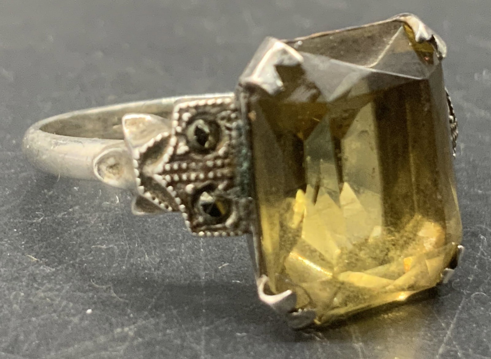 STERLING SILVER Faceted Citrine & Marcasite Ring (1 of 9)