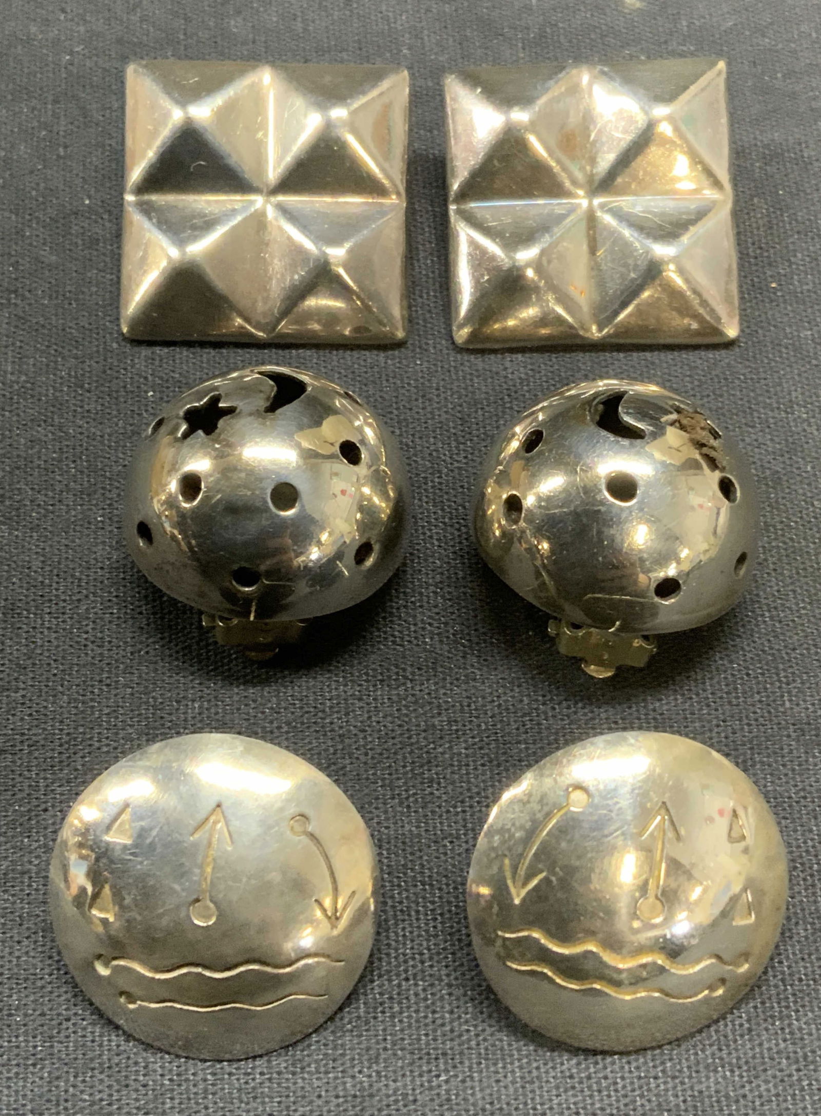 Lot 3 Vintage Sterling Silver Earrings (1 of 7)