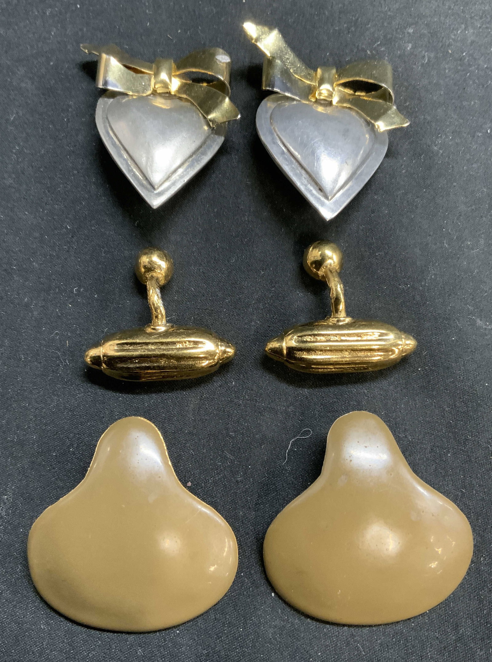 ROBIN KAHN Lot 6 Earrings & Cuff Links (1 of 7)