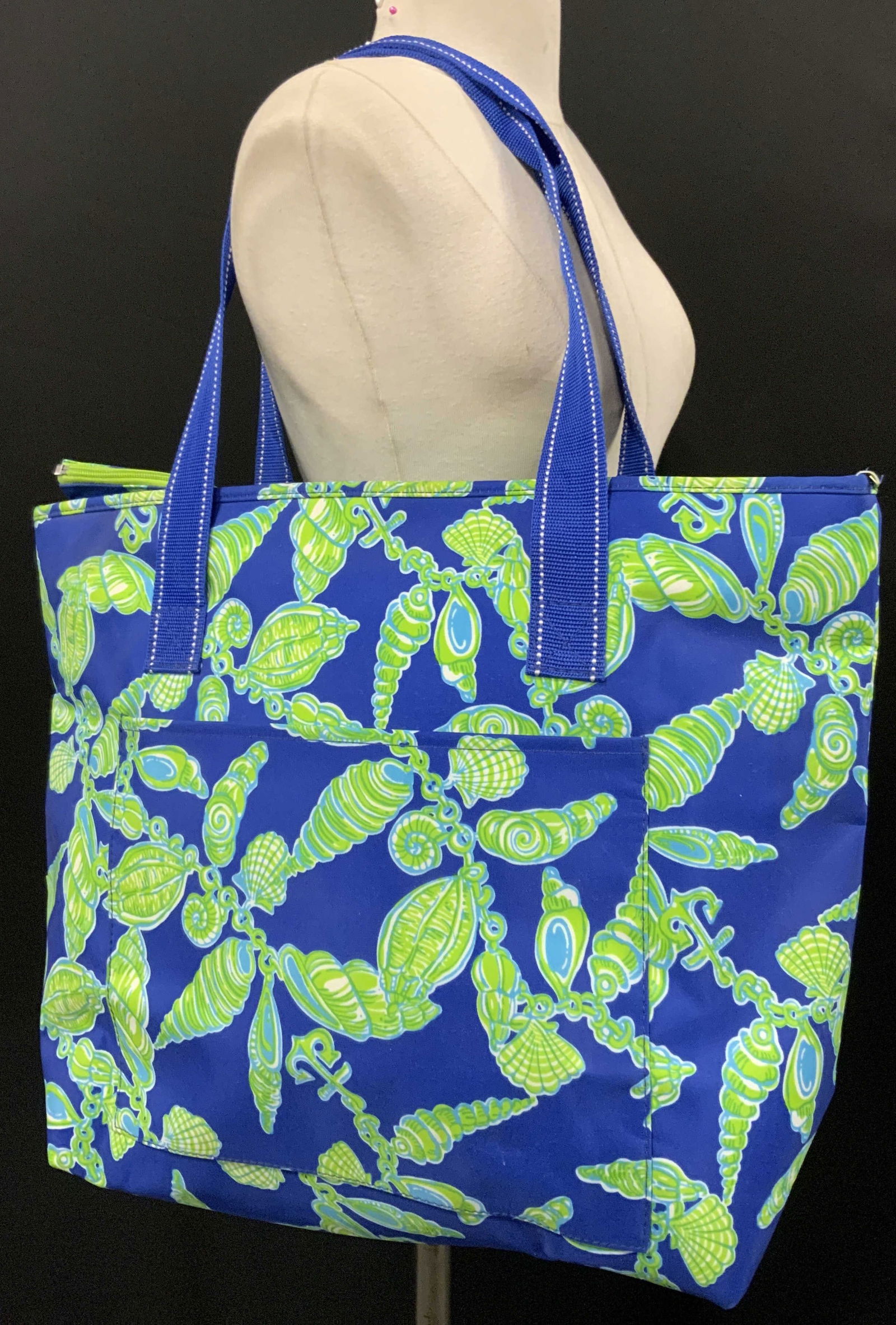 Lilly Pulitzer Shell Motif Beach Cooler Bag (1 of 8)