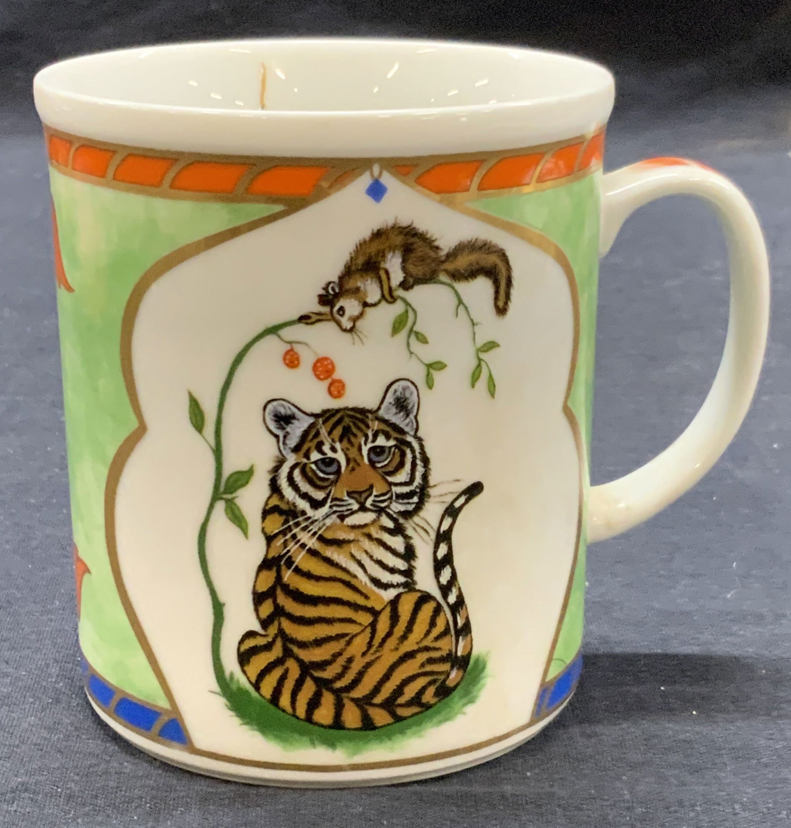 Lynn Chase 1991 Tiger Raj Porcelain Mug (1 of 6)