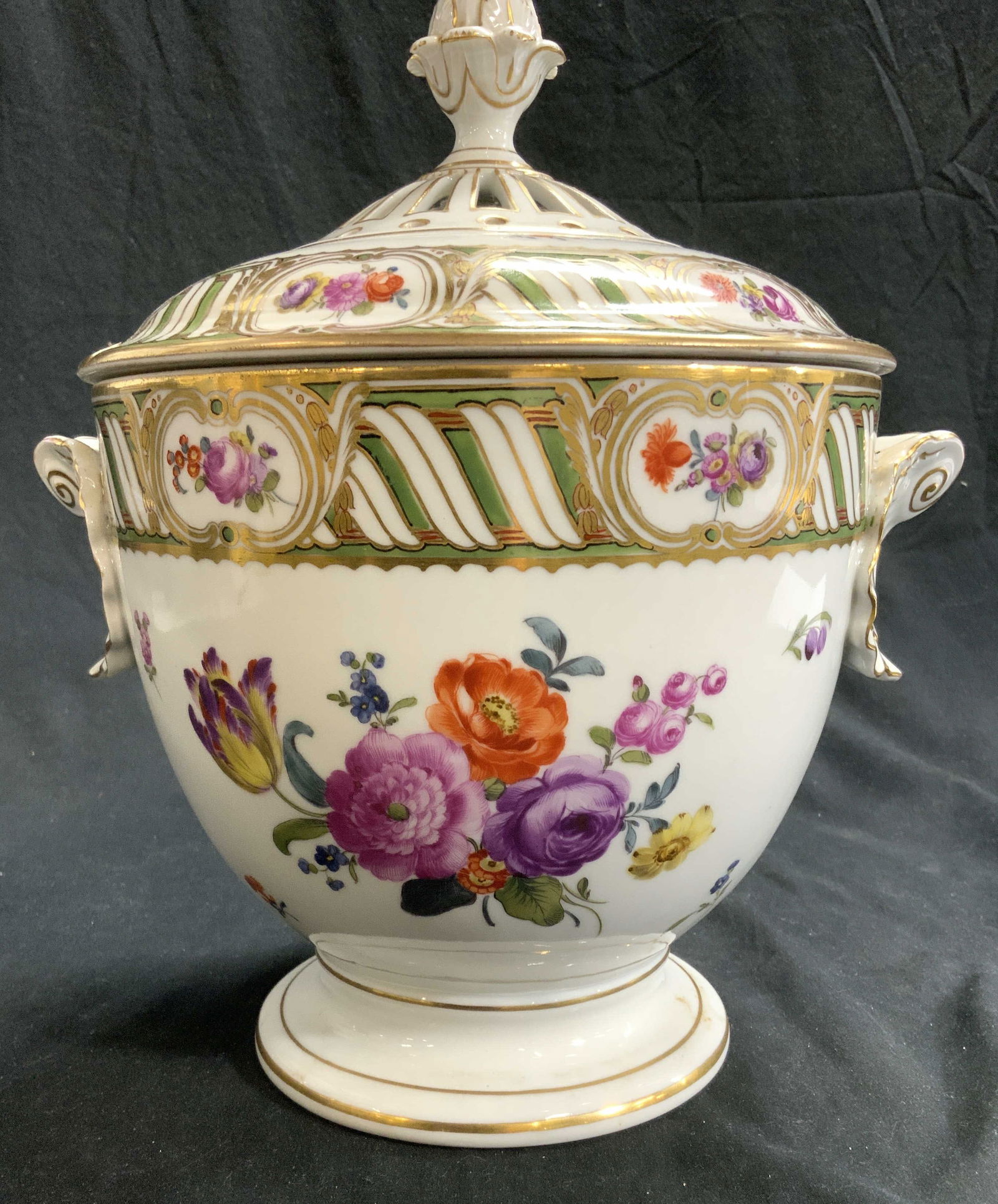 Hand Painted European Centerpiece Porcelain Vessel (1 of 11)