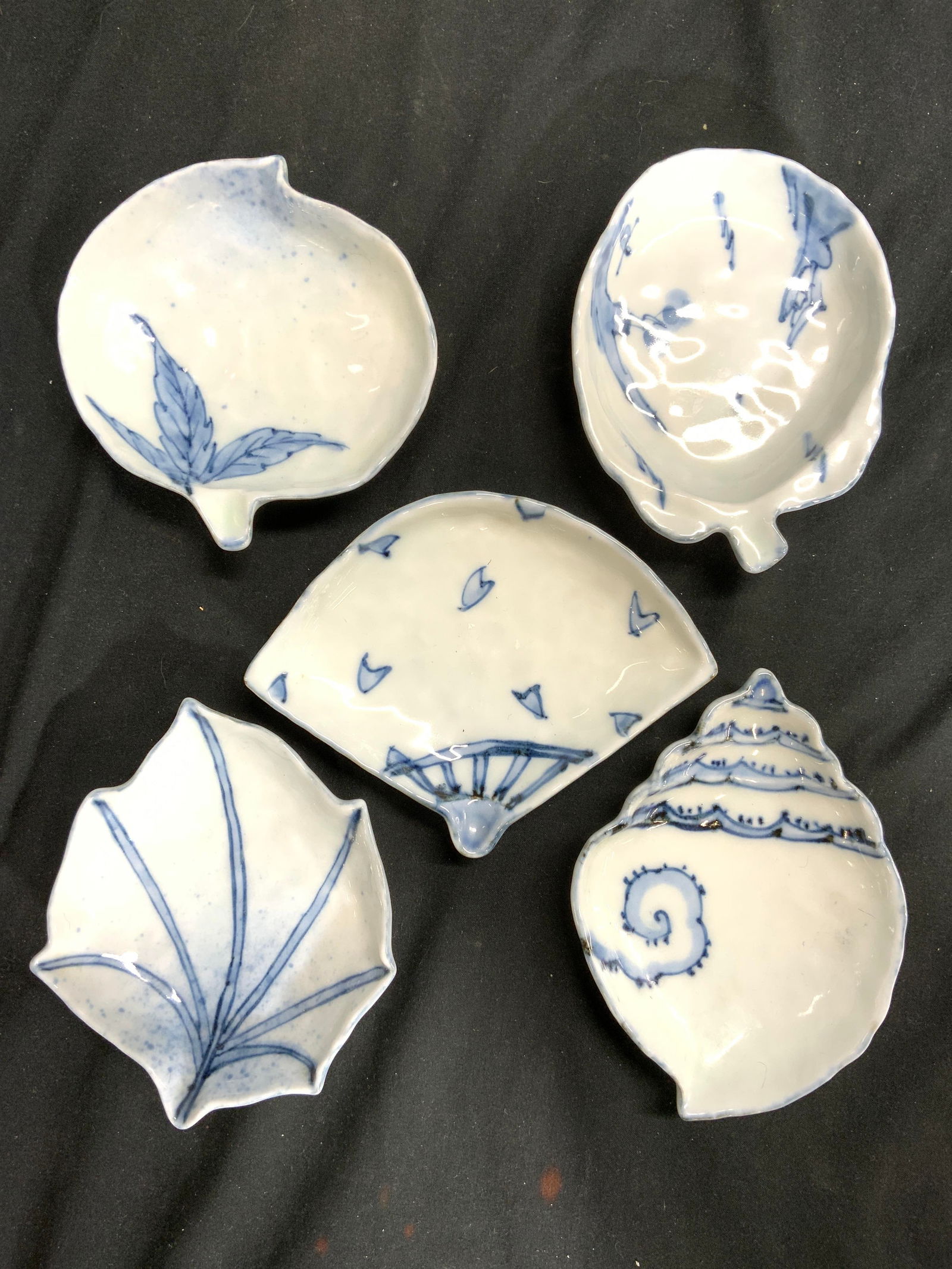 Lot 5 Trademarked Asian Porcelain Trinket Dishes (1 of 7)