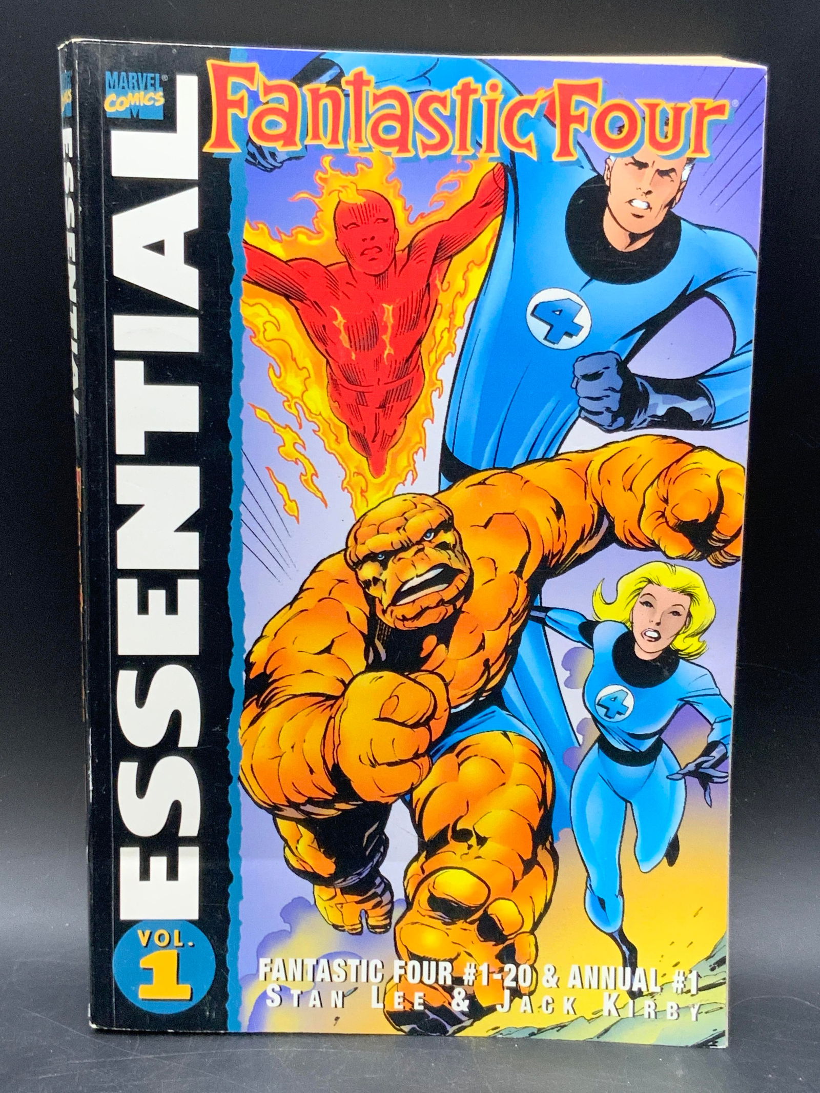 ESSENTIAL FANTASTIC FOUR Vol. 1 Comic Book 2001 (1 of 13)