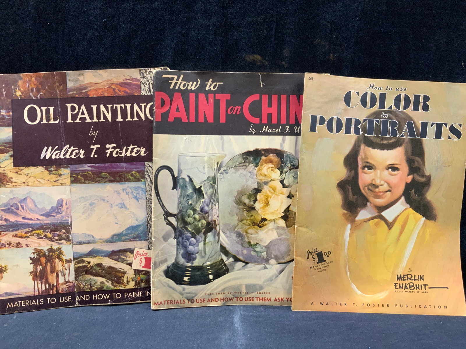3 Vtg Walter T.Foster How to Art Magazines: Lot of 3 vintage how to art magazines. Years published not stated. How to paint on China, how to used color in portraits and oil painting by Walter T Foster. Published by Walter T.Foster. Approx 14 x 
