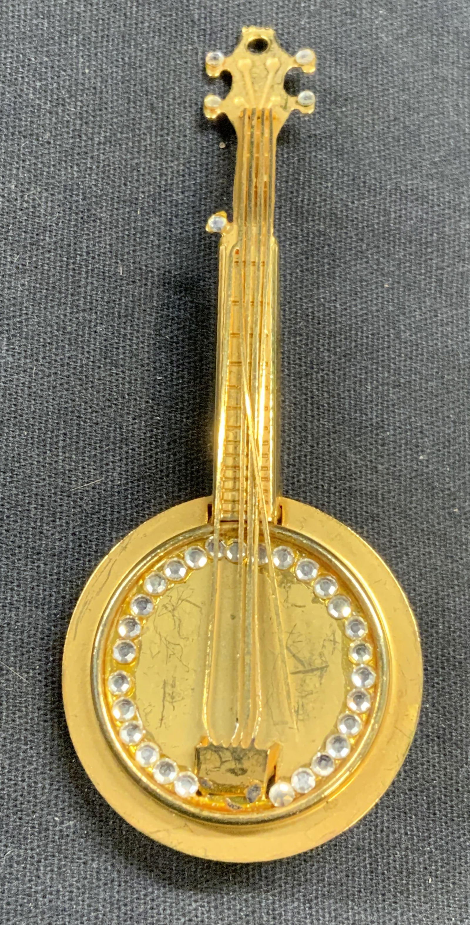 Gold Tone Crystal Banjo Brooch (1 of 6)