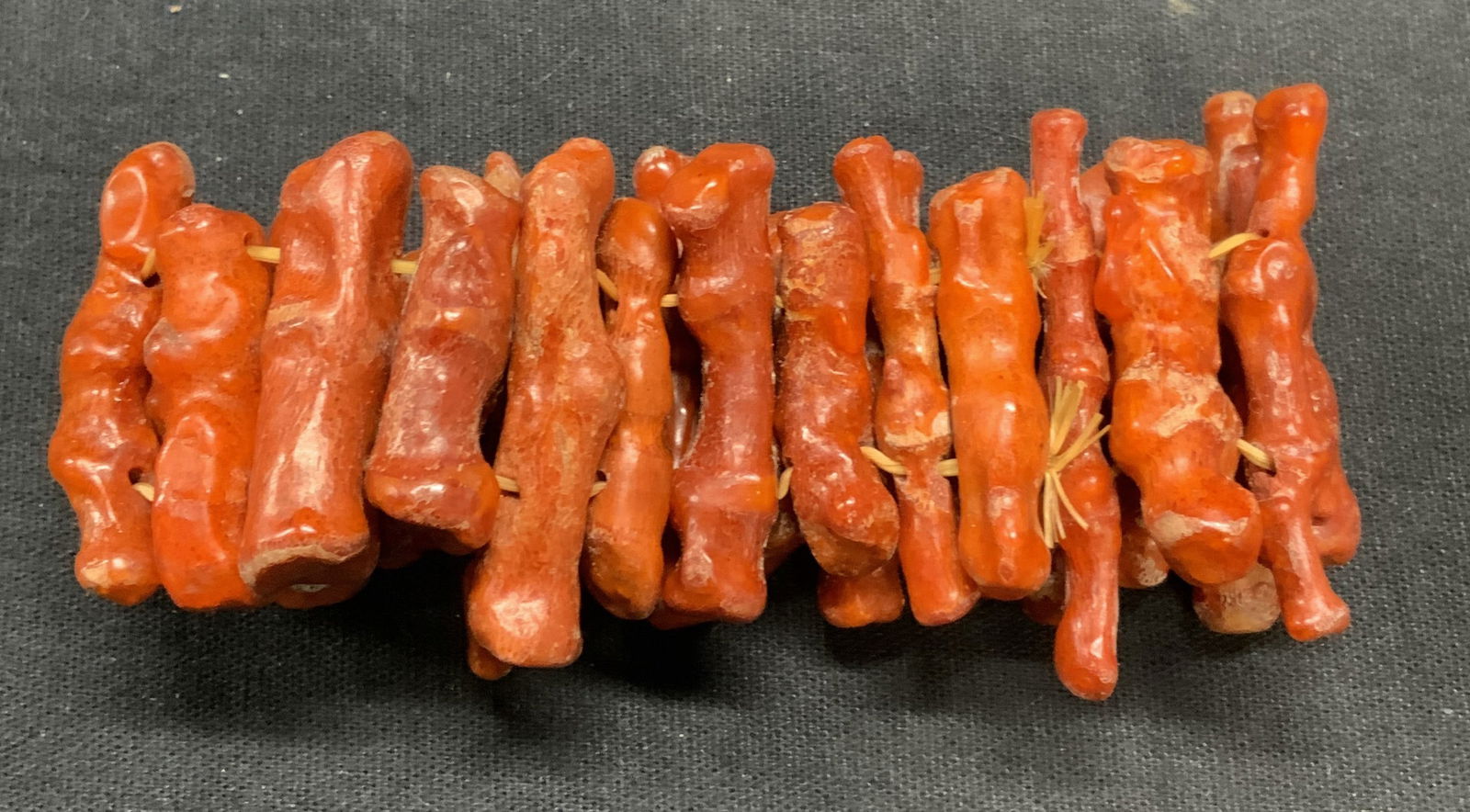 Vintage Red Coral Style Beaded Bracelet (1 of 7)