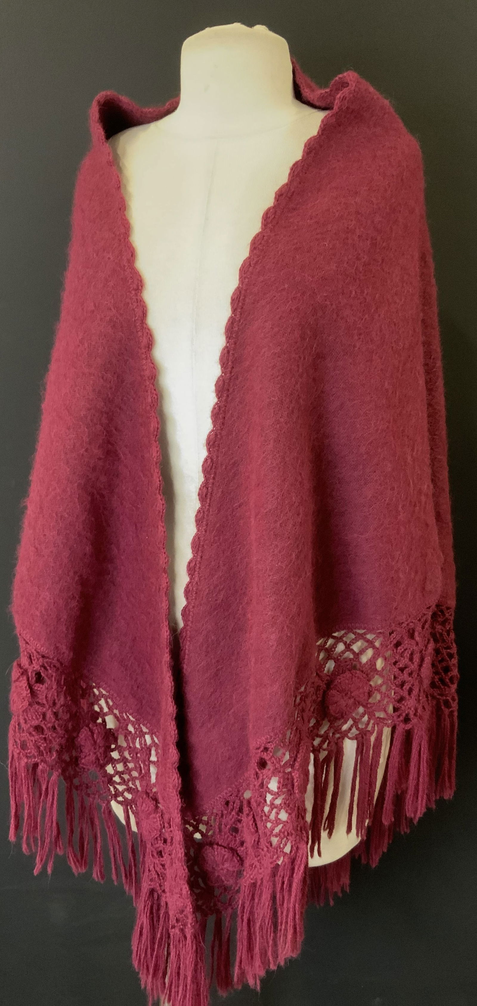 Peruvian Link Alpaca Shawl w Crochet/ Tassel, Peru (1 of 7)