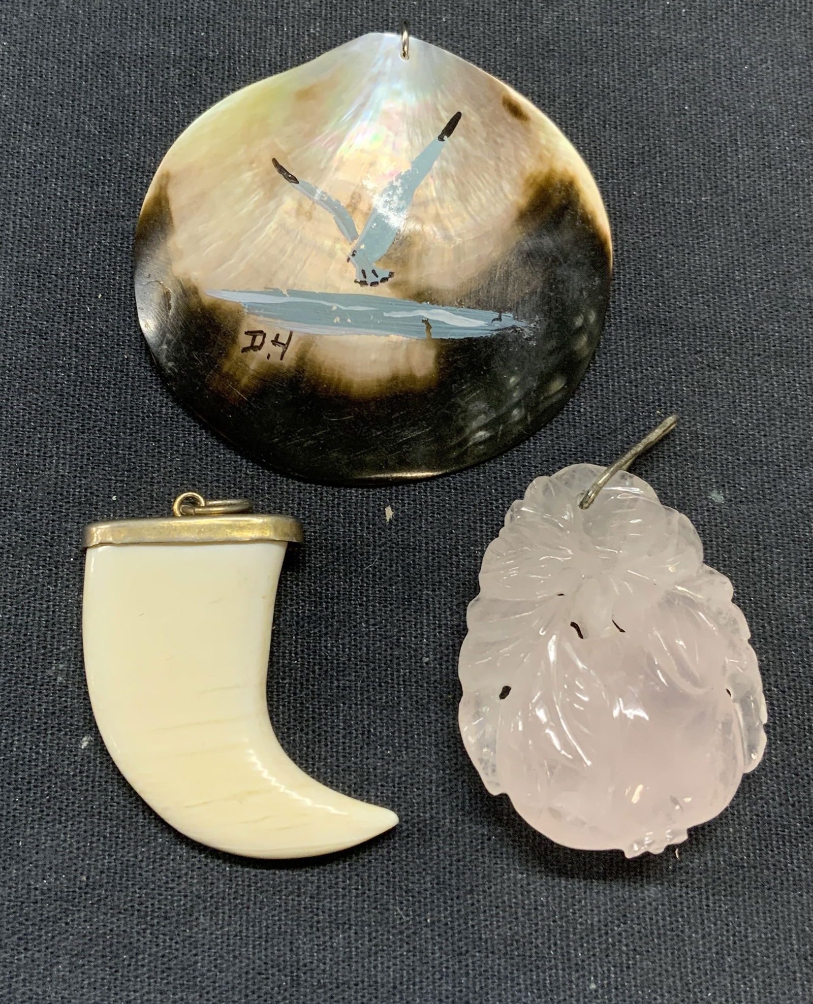 Lot 3 Claw, Carved Stone, Shell Pendants (1 of 7)