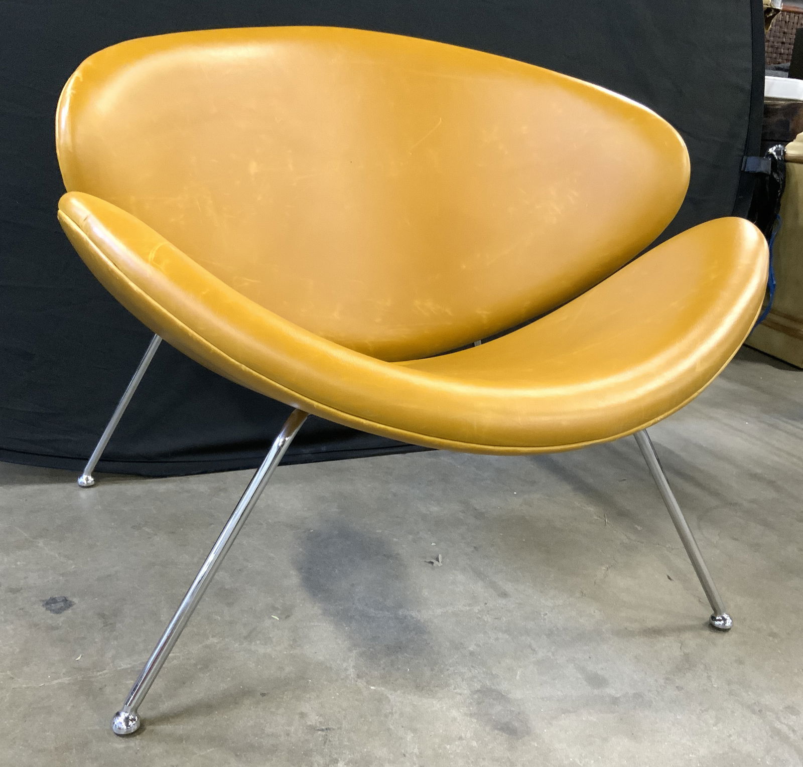 PIERRE PAULIN Artifort Orange Slice Chair 1960 (1 of 9)