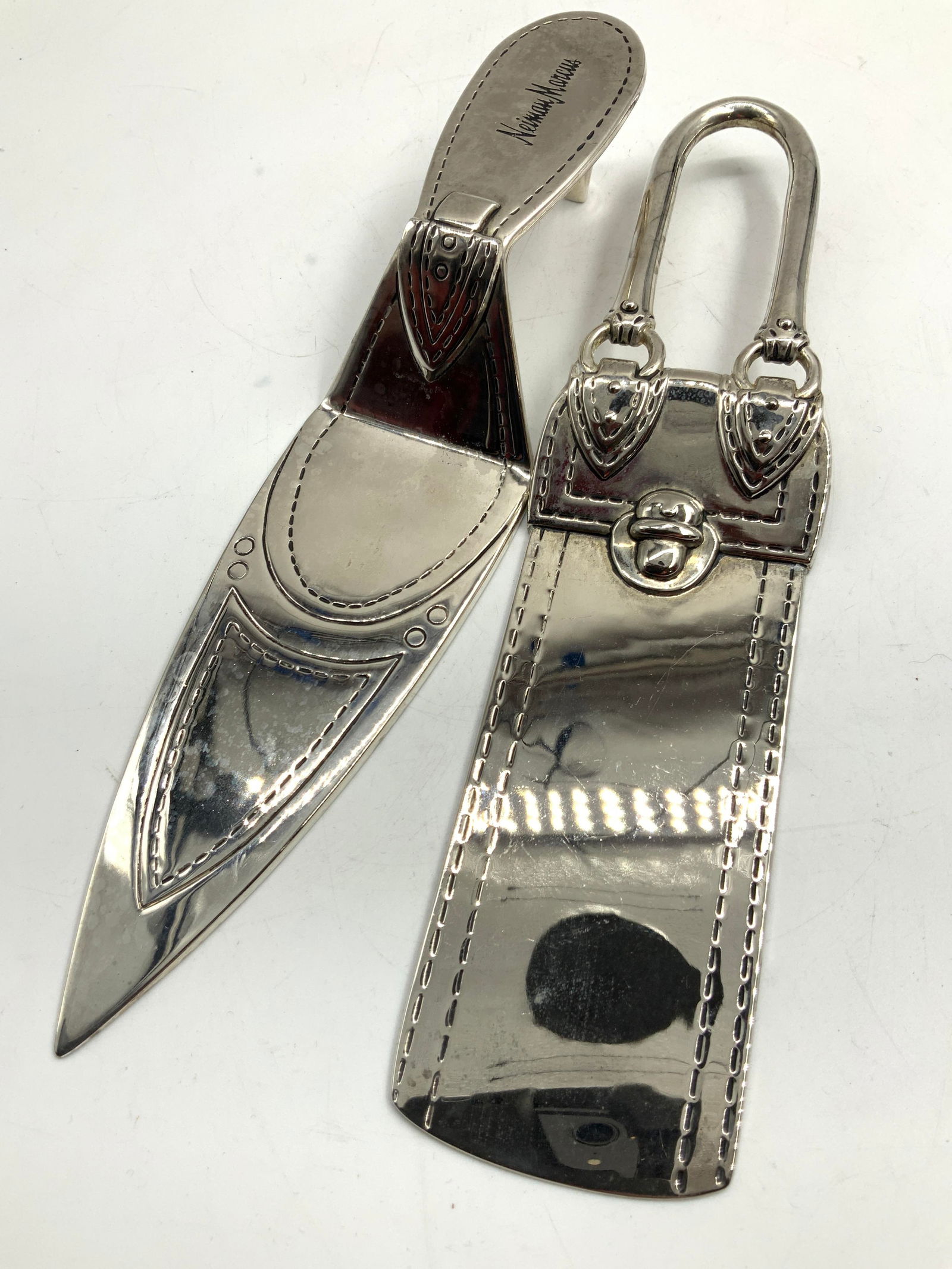 Set 2 Neiman Marcus Silver Tn Cake Servers (1 of 11)