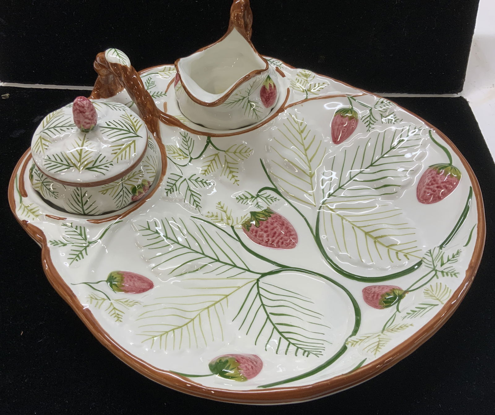 TIFFANY & Co. Italian Majolica Server ware, 4 (1 of 7)