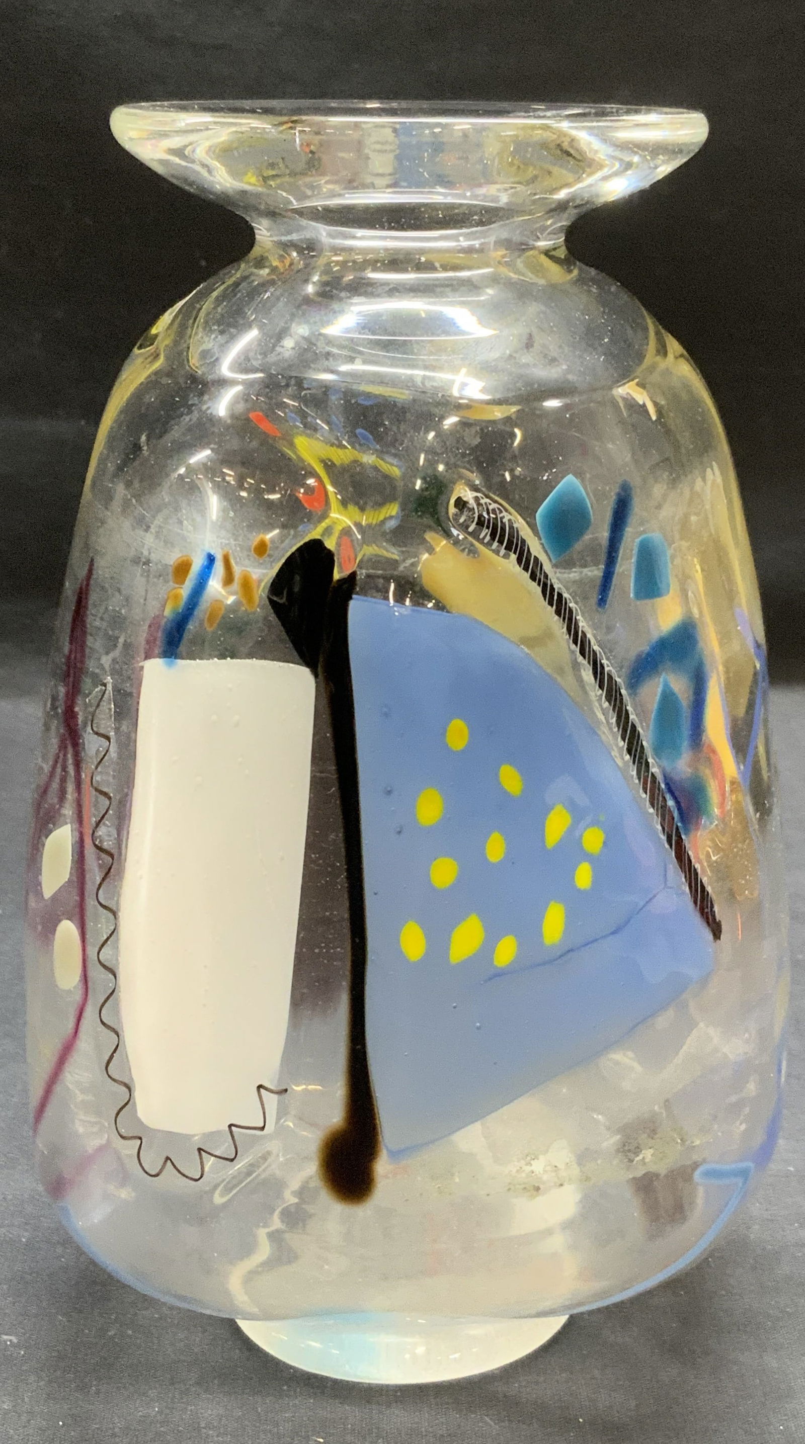 Vintage Hand Blown Art Glass Vase (1 of 6)