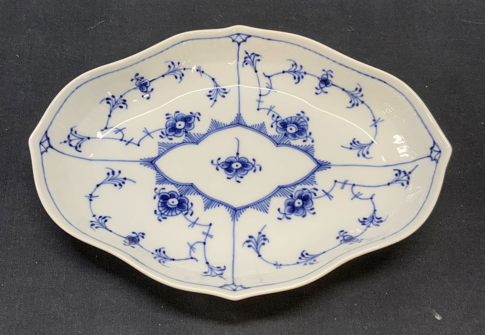 Royal Copenhagen Blue Lace Oval Porcelain Dish (1 of 6)