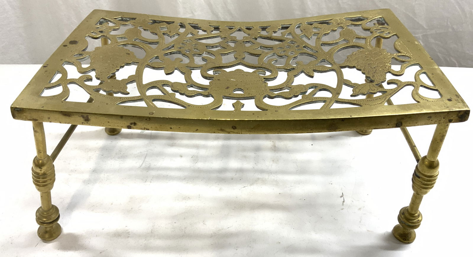 Vintage Victorian Gilt Metal Fireplace Trivet (1 of 8)