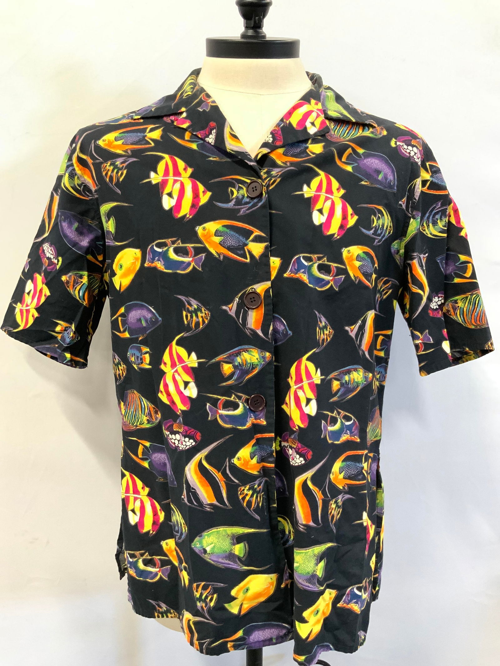 Tropical Fish Cotton Blend Button Up (1 of 9)