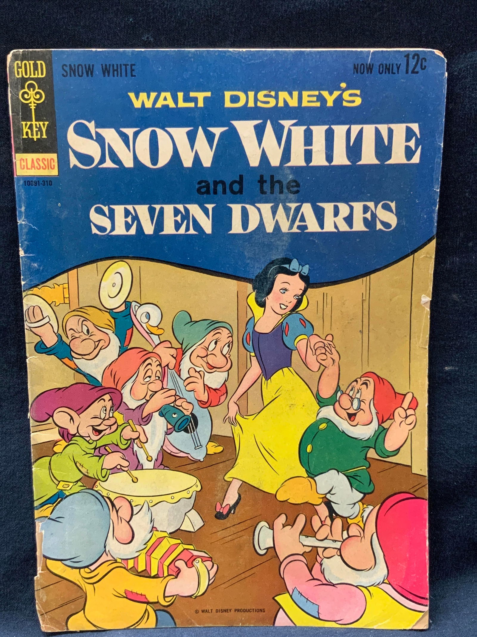 Gold Key 1937 Snow White Disney Comic Book (1 of 13)