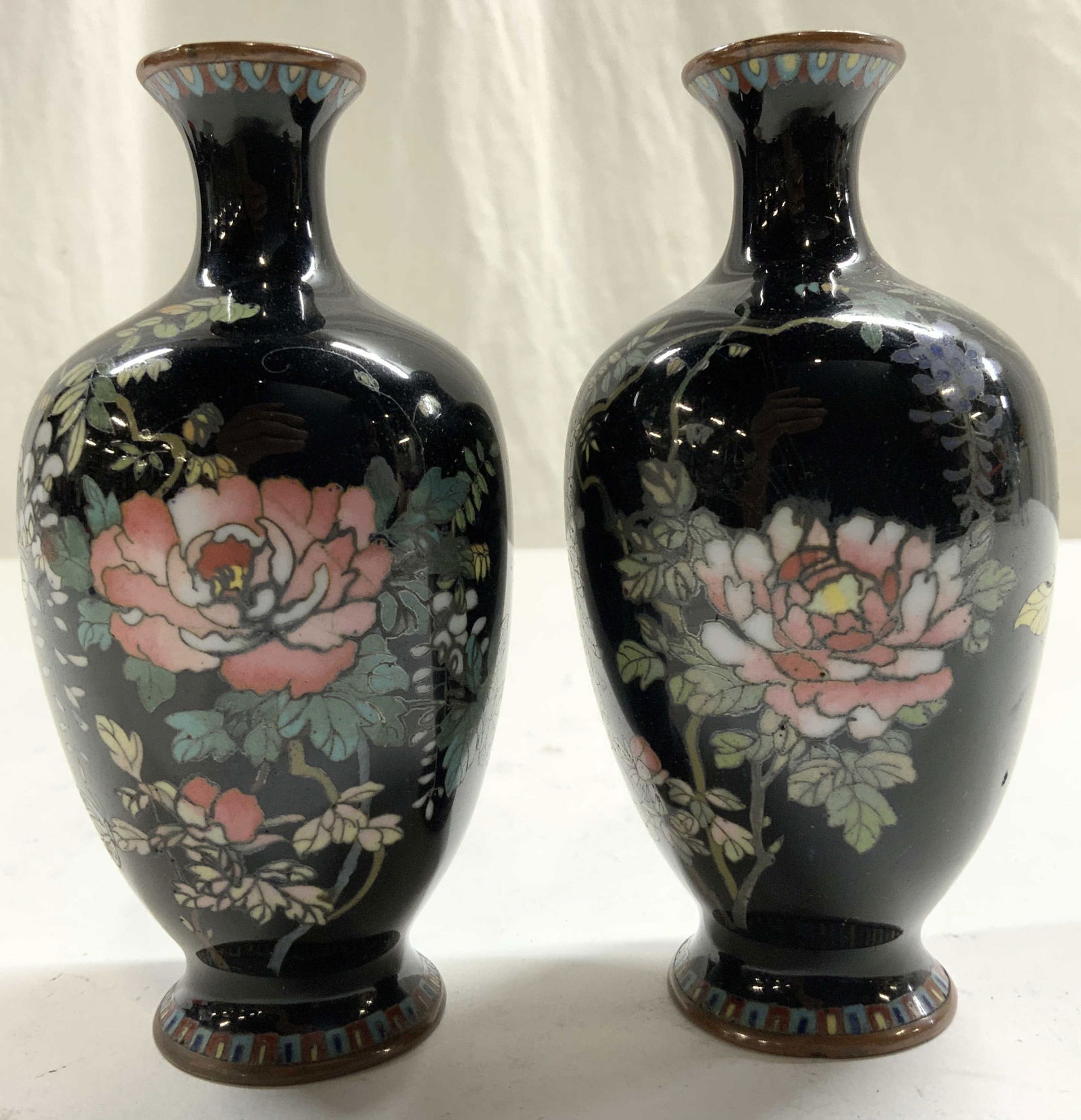 Pr Vntg Asian Cloisonne Bud Vases Vessels (1 of 7)