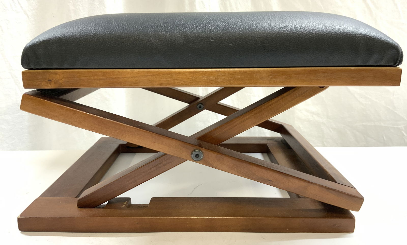 HAMMACHER SCHLEMMER Peb Leather Folding Footrest (1 of 7)