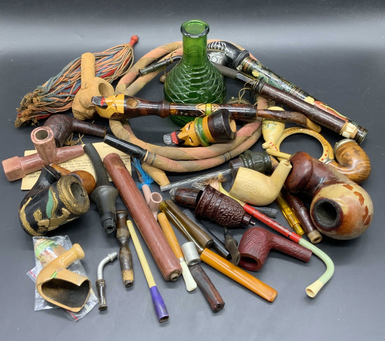 Group Lot 36 Pipe Pieces & Parts, Bowls & More (1 of 15)