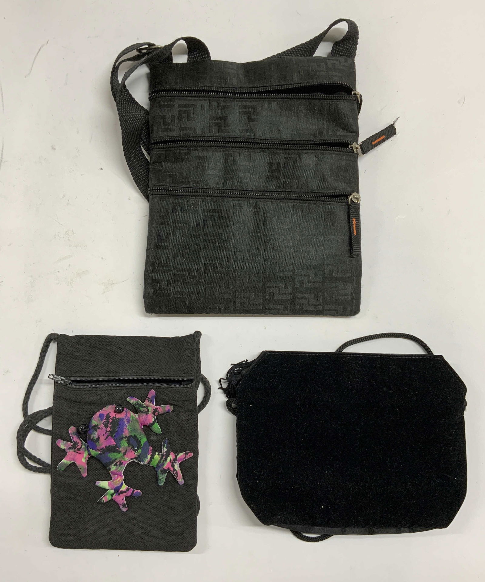Lot 3 Assorted Zippered Bags & Pouches (1 of 9)