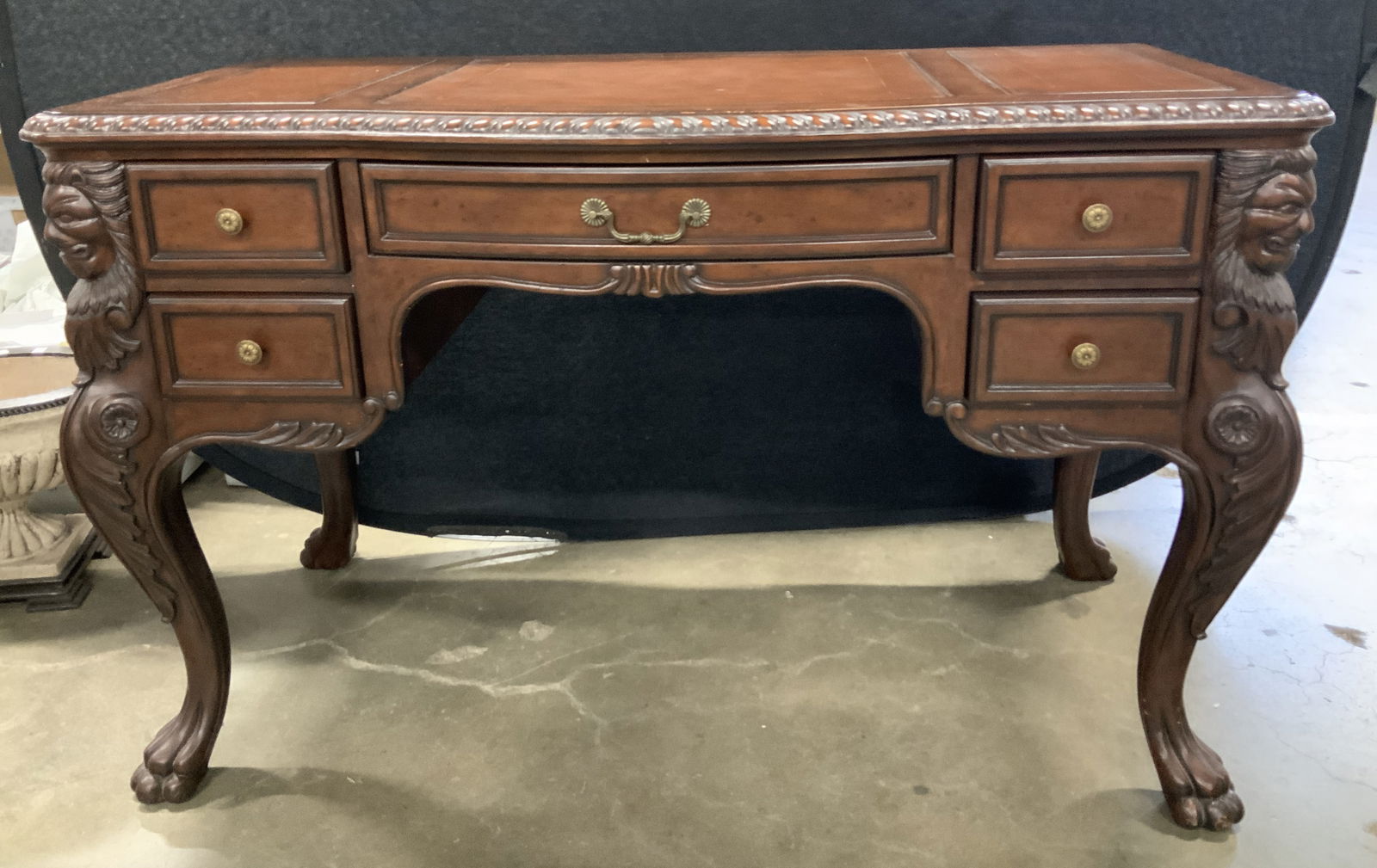 Carved Lion Head Motif & Claw Foot Kneehole Desk (1 of 13)