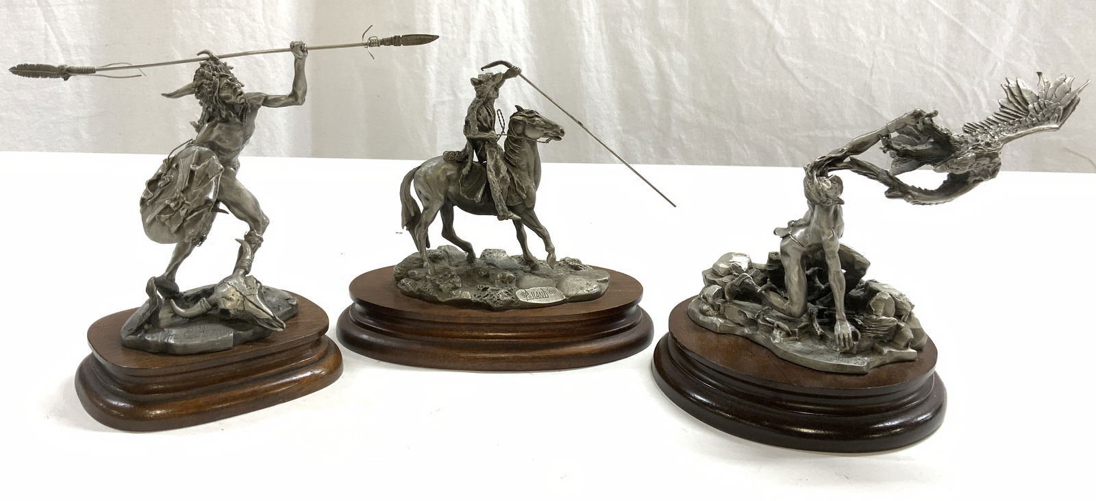 Lot 3 MICHAEL BOYETT Vtg Pewter Figures & More (1 of 12)