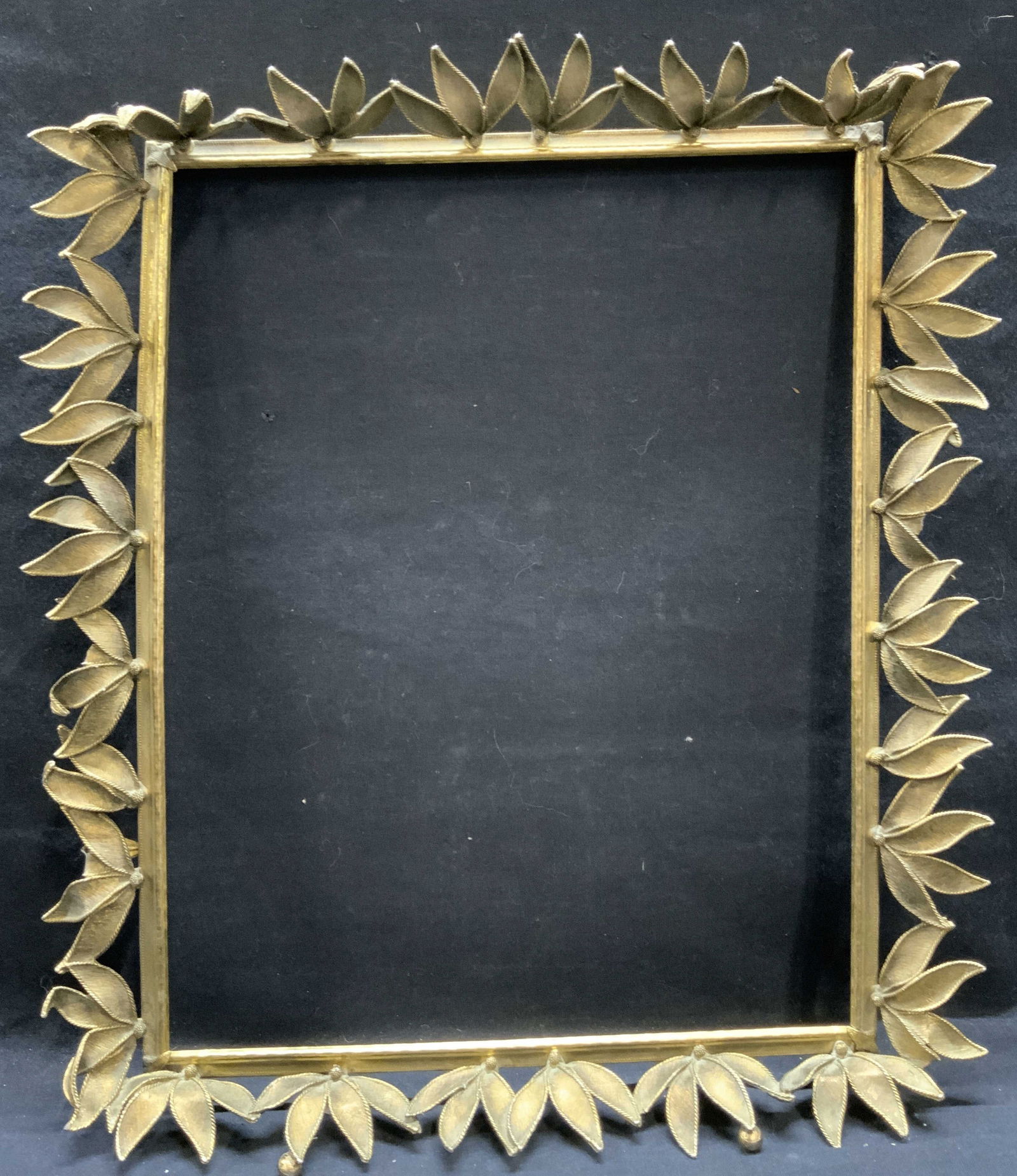 Vintage Gilt Metal Picture Frame W Leaf Detail (1 of 6)