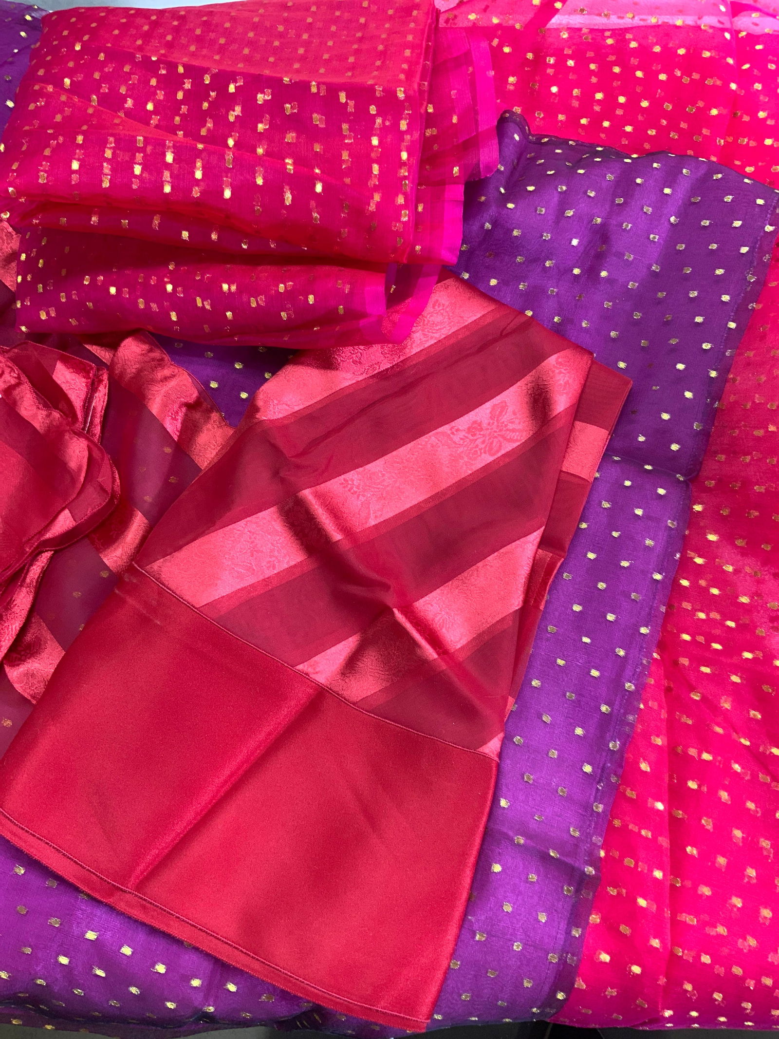 Lot 8 Table Linens/ Sheer Fabric Textiles (1 of 13)