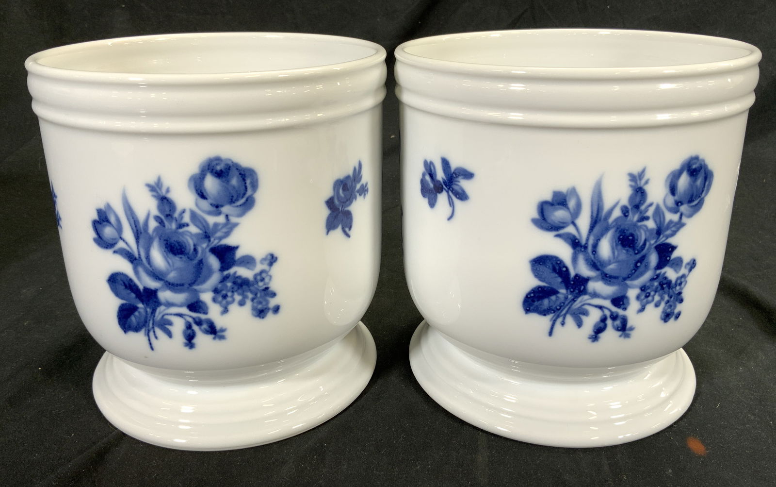 HEINRICH ECHT KOBALT Pr Porcel Cachepots Germany (1 of 7)