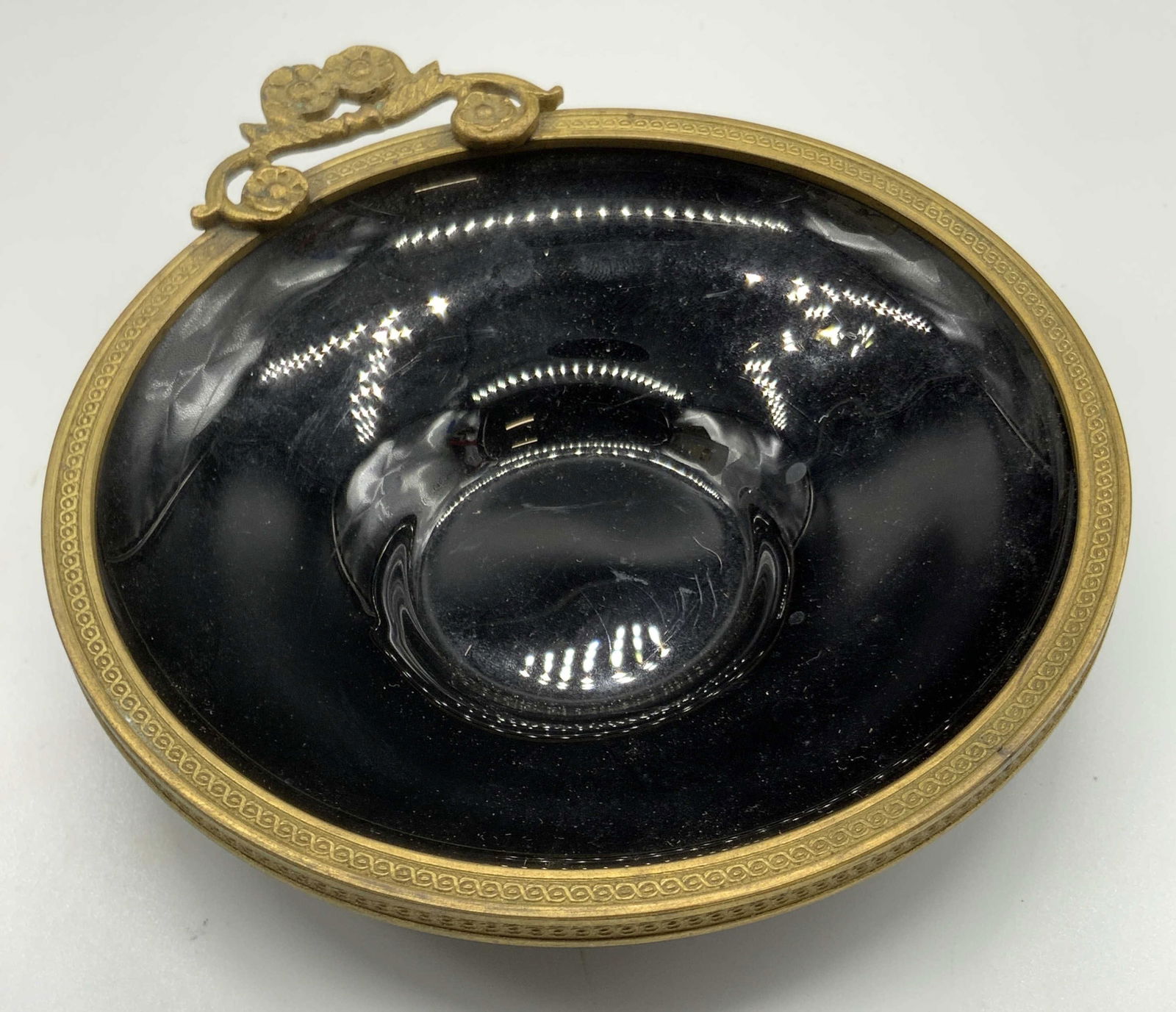 Vintage Black Art Glass Bronze Trim Trinket Dish (1 of 12)