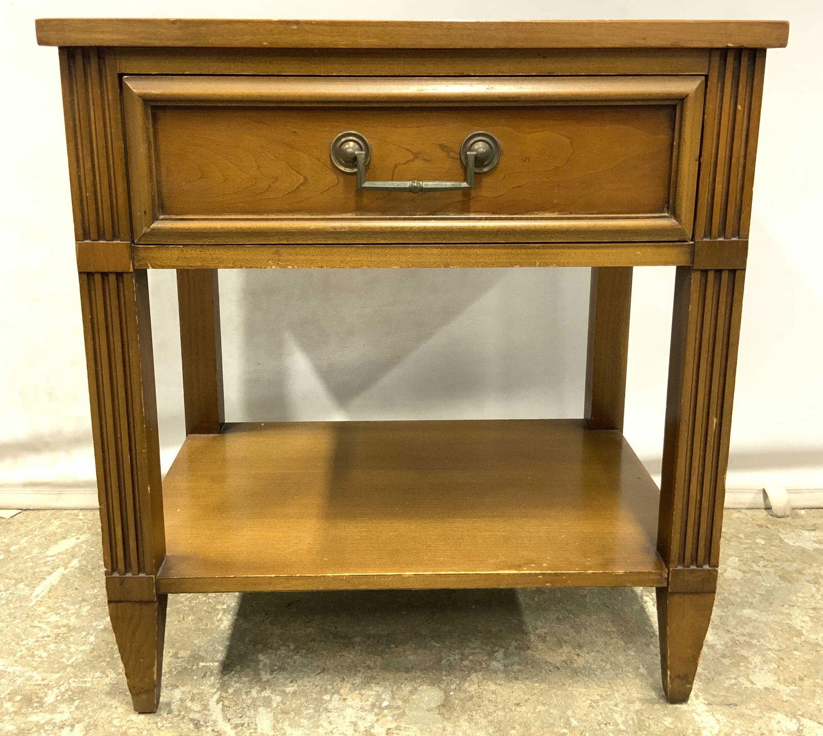 NATIONAL Vtg Cherry Wood Side Table W Drawer (1 of 8)