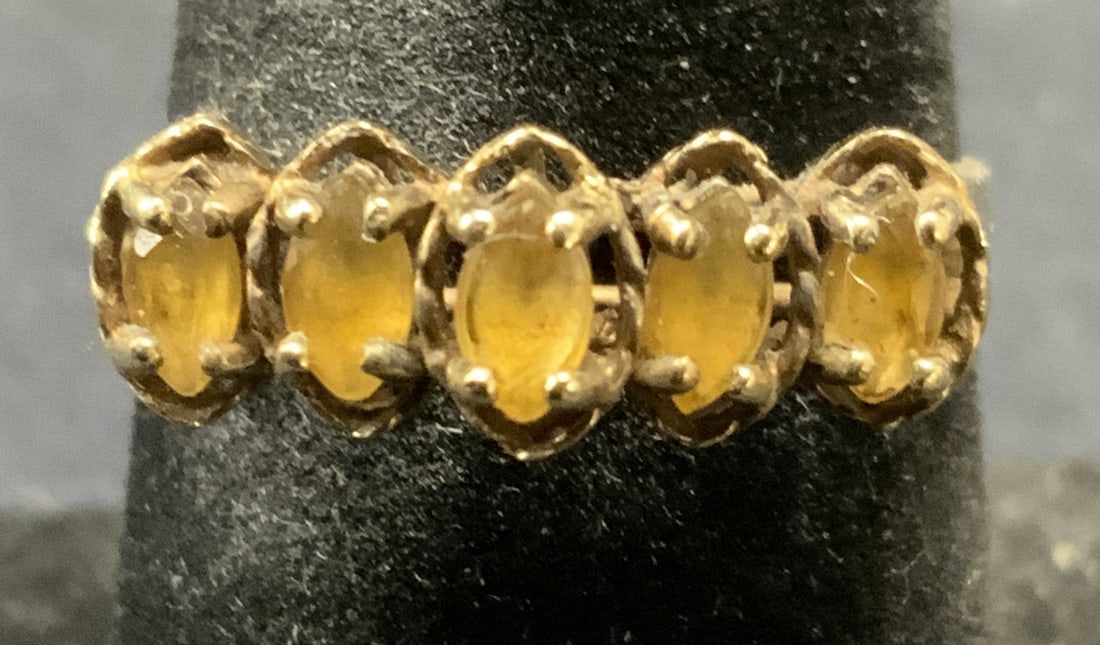 Vintage 10K Gold Citrine Ring (1 of 7)