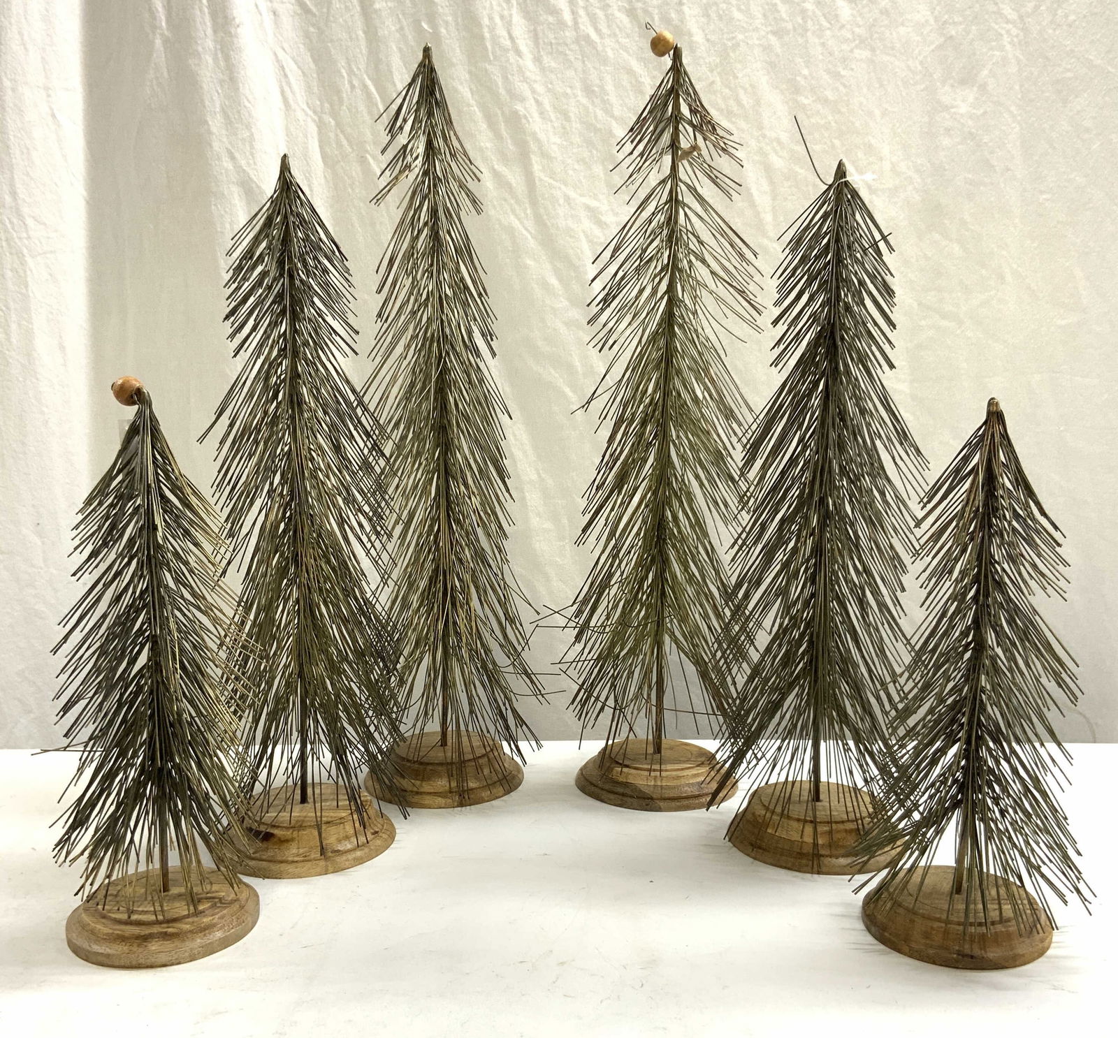 Set 6 Metal Pine Tree Sculpture Tabletop Decor (1 of 6)