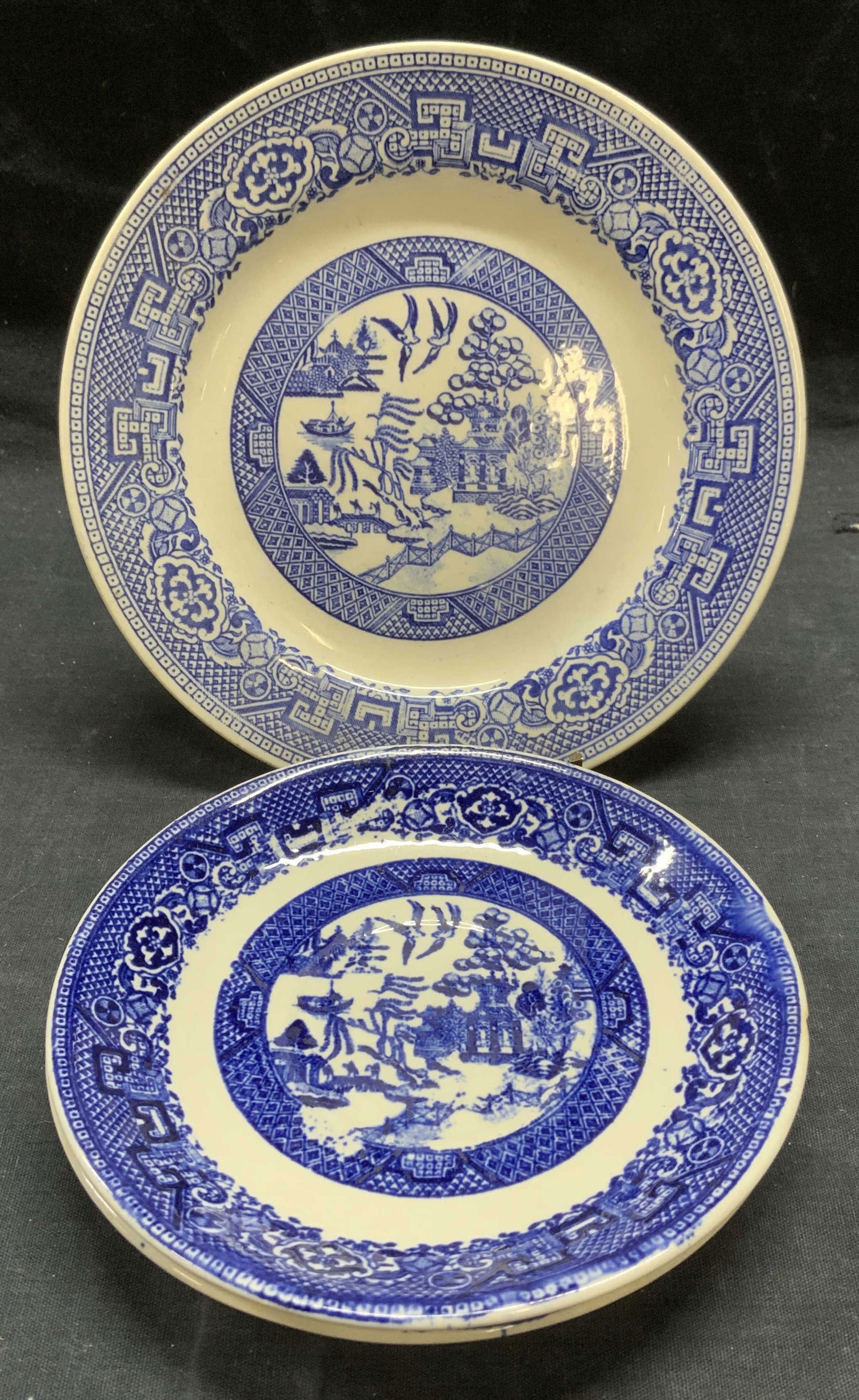 Set 3 HOMER LAUGHLIN Ceramic Blue Willow Plates (1 of 8)