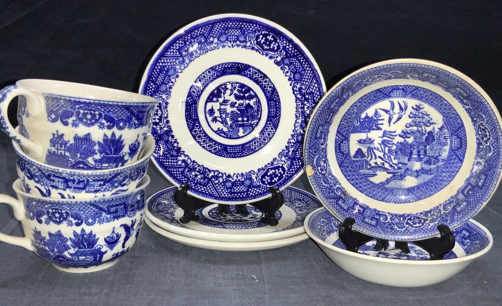 Set 8 Asian Blue Willow Porcelain Dishware (1 of 10)