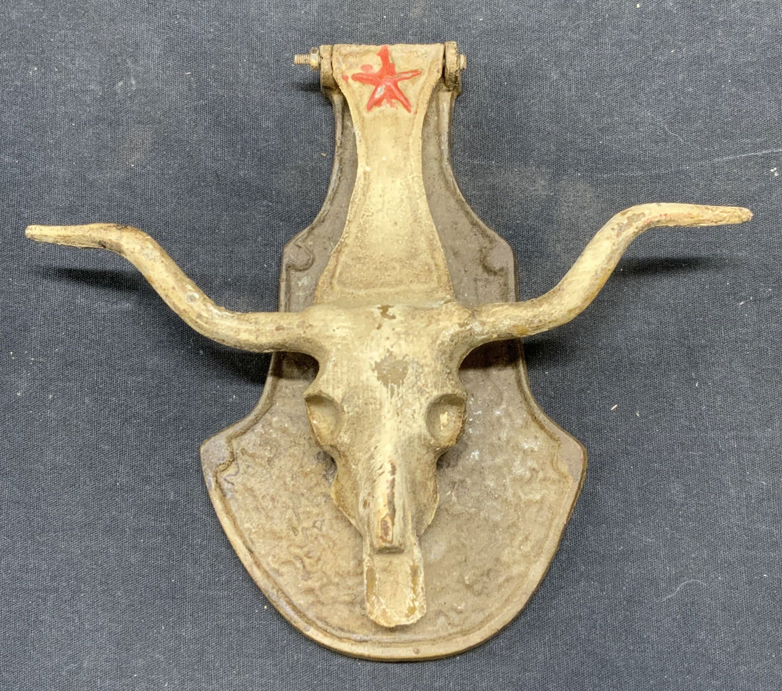 Vintage Iron Longhorn Texas Steer Door Knocker (1 of 6)