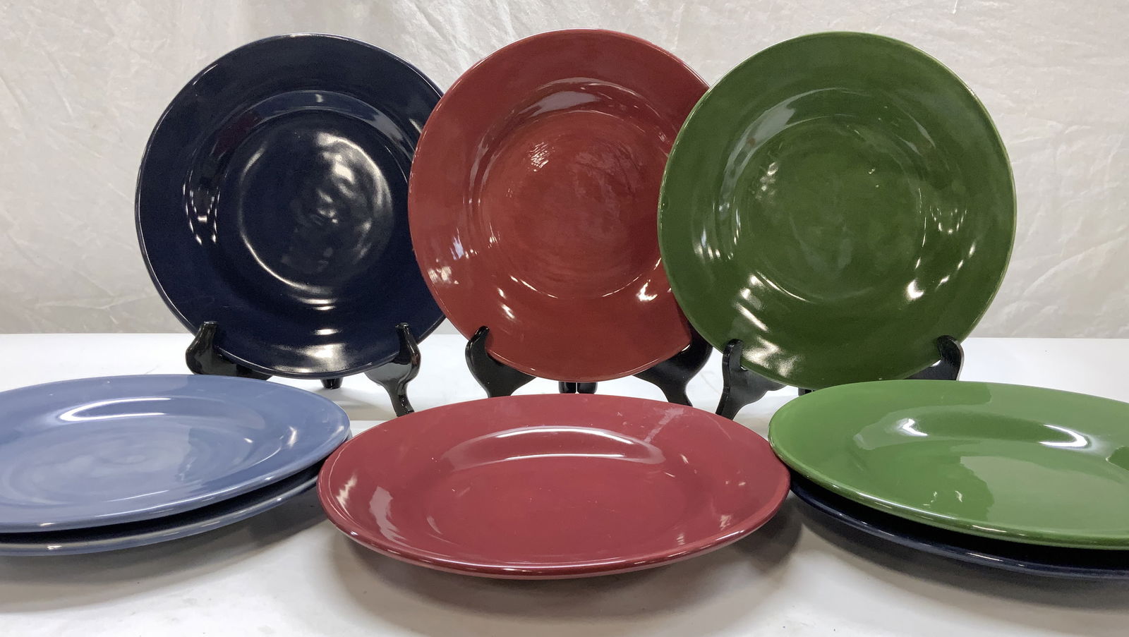 8 Pottery Barn Sausalito Heavy Porcelain Plates (1 of 6)