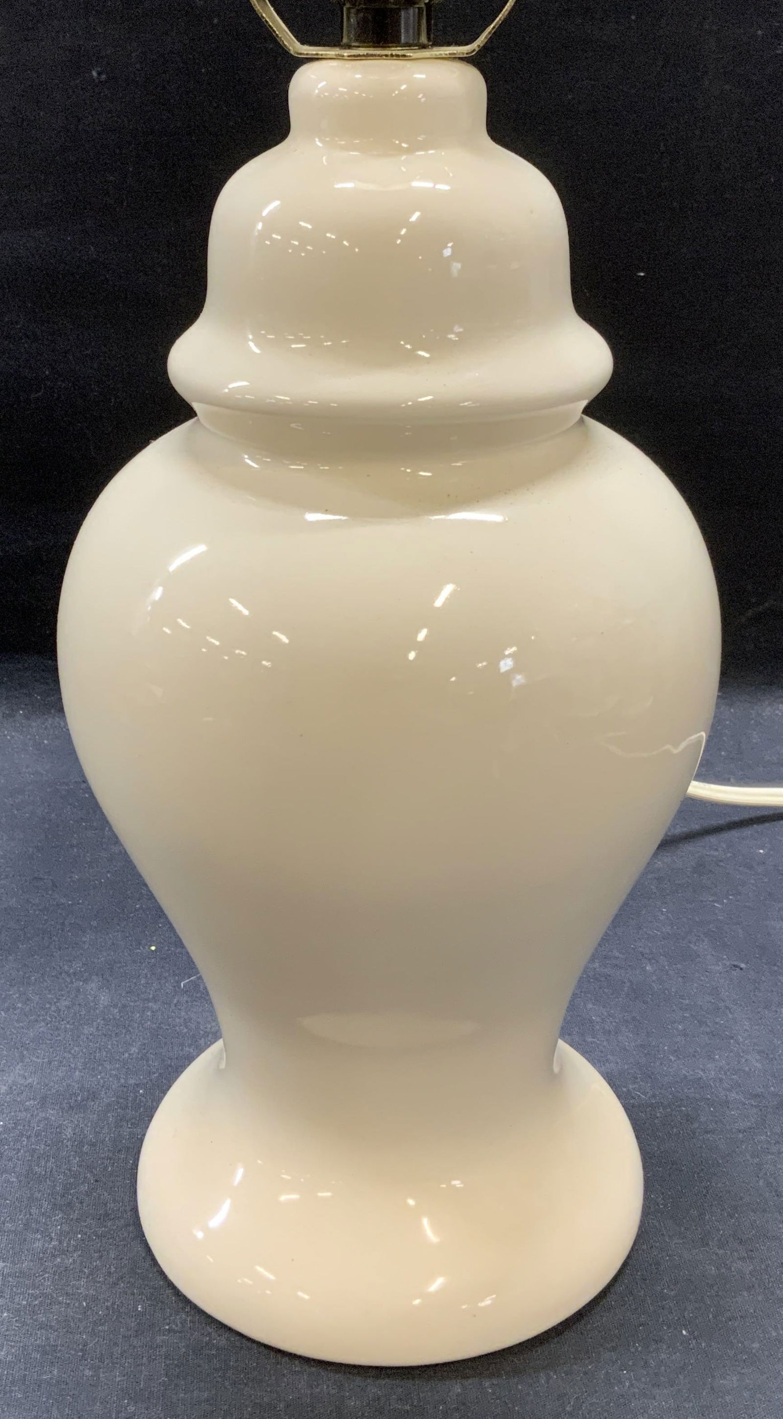 White Ceramic Table Lamp (1 of 7)