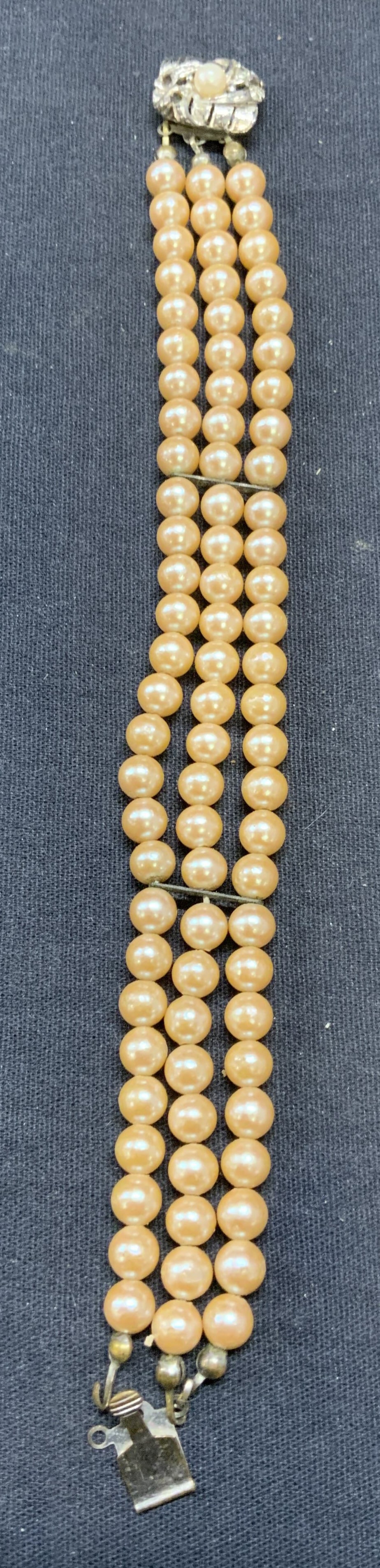 Vintage Faux Pearl Beaded Bracelet (1 of 6)