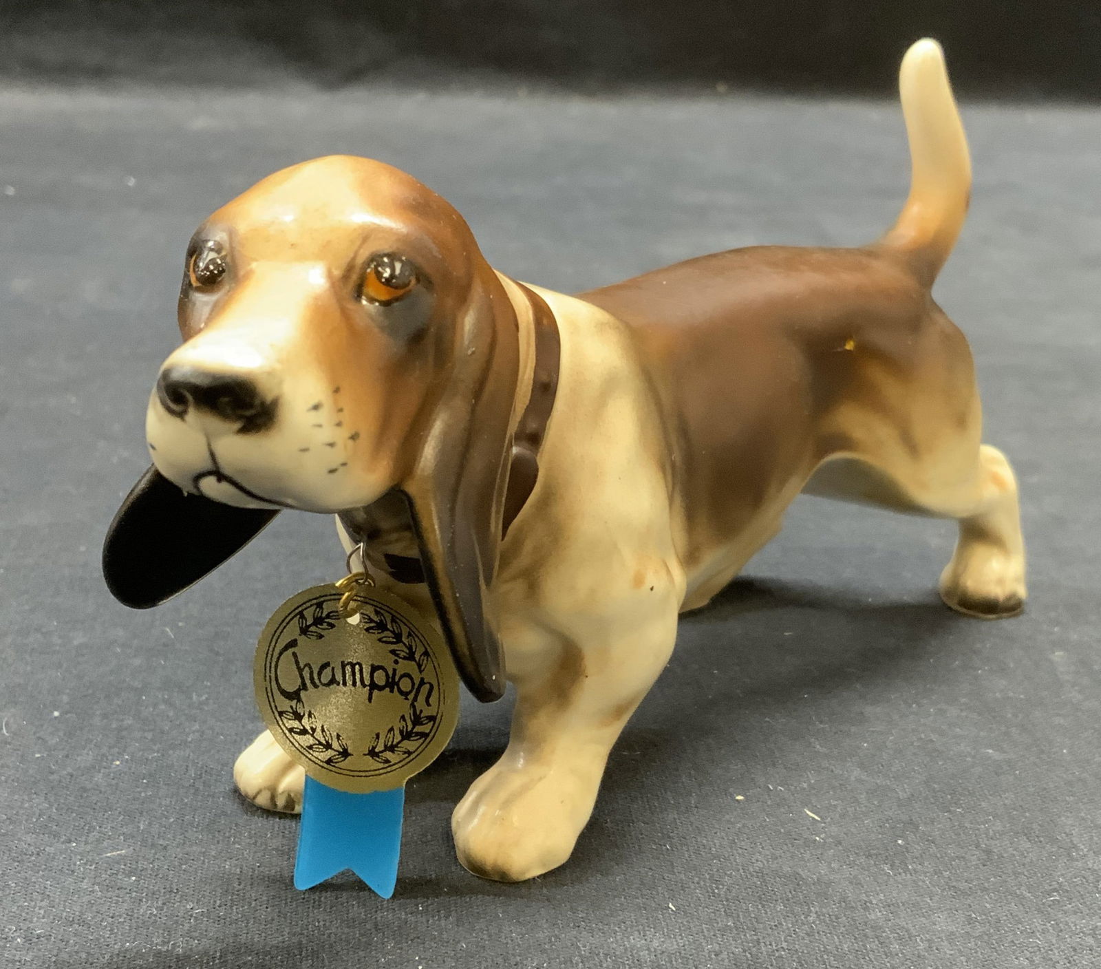 Vintage Porcelain Beagle Dog Figural (1 of 7)