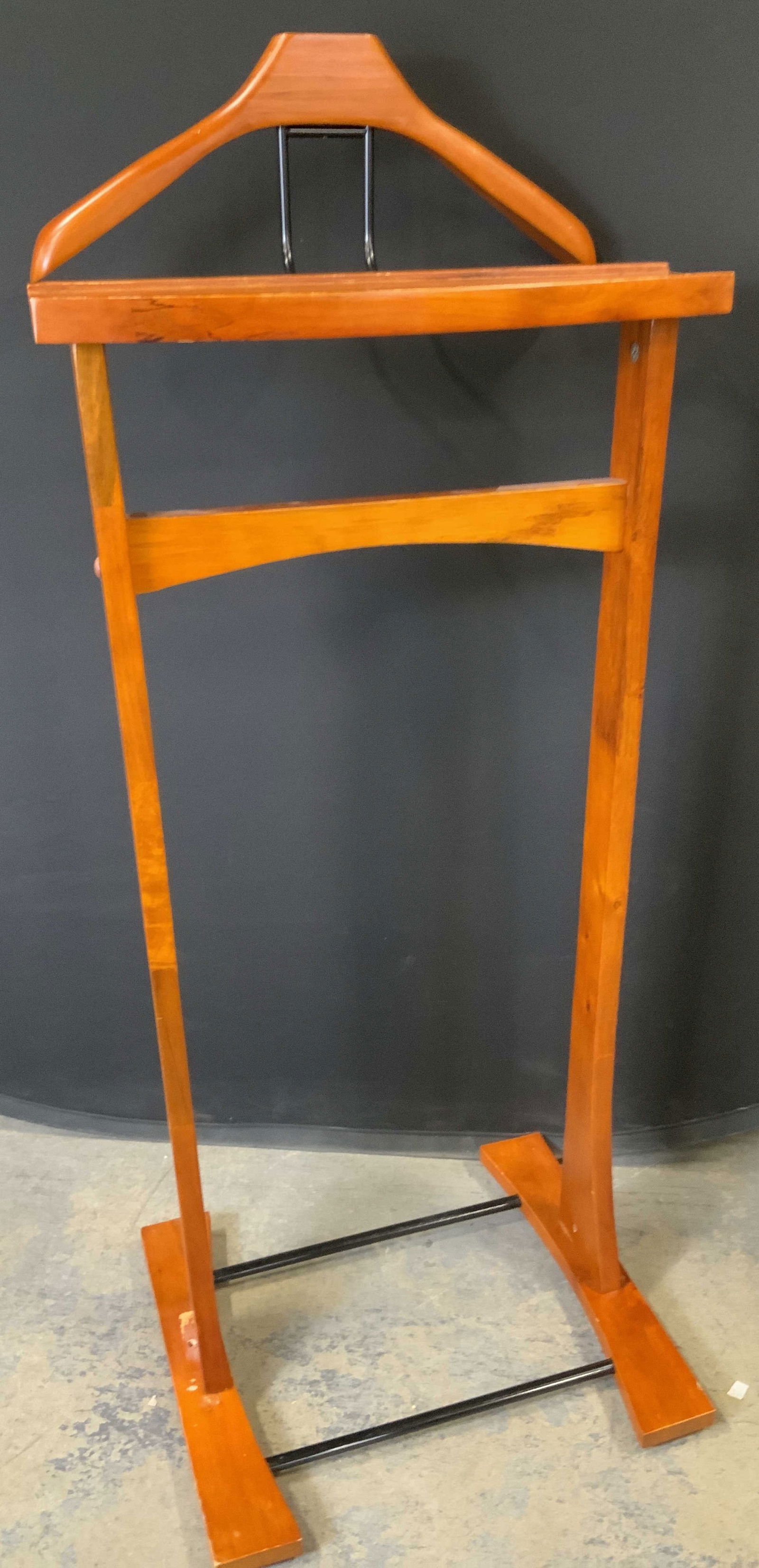 Vintage Wooden Valet Stand / Wardrobe Tree (1 of 9)