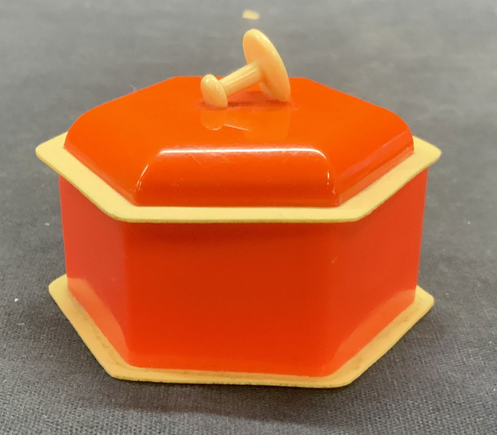 Vintage Orange Trinket Box (1 of 6)