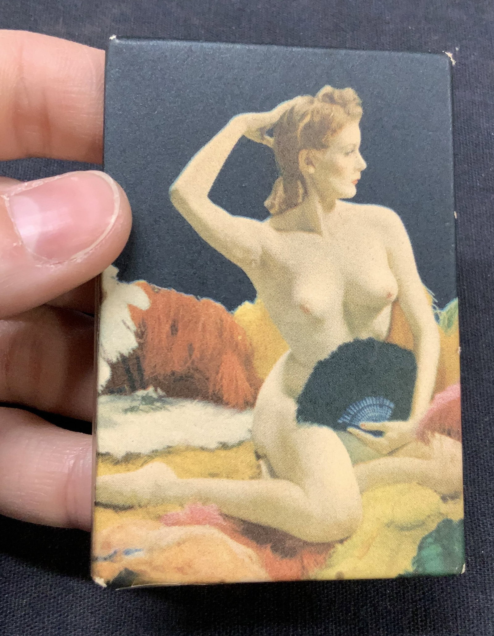 Vtg Pin Up Nude Woman Compact Mirror: Vintage compact mirror with one side with an image of a pinup woman, nude and holding a fan in front of her. Comes in a gold jewelry box, approx 3 x 2 inches and Box being 3 x 2 x 1 inches. Moderate w