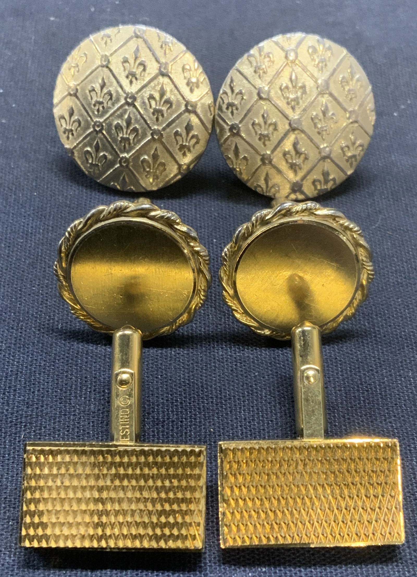 Lot 3 Destino Gold Tone Cufflinks, More (1 of 8)