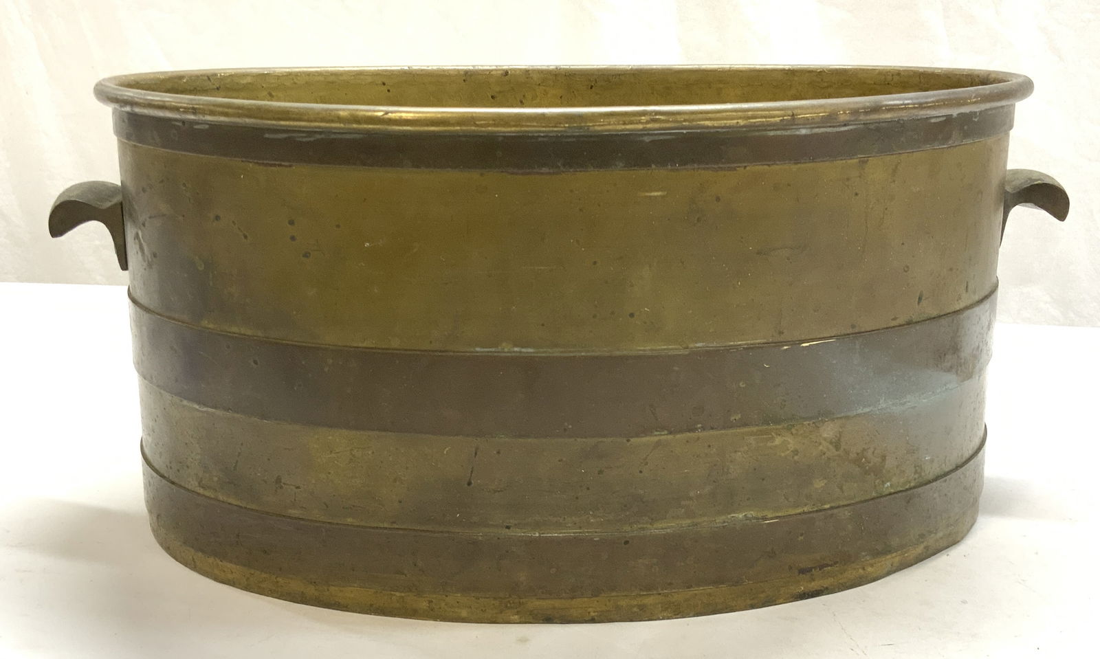 Vtg Heavy Brass Tub/ Plantar with Handles (1 of 7)