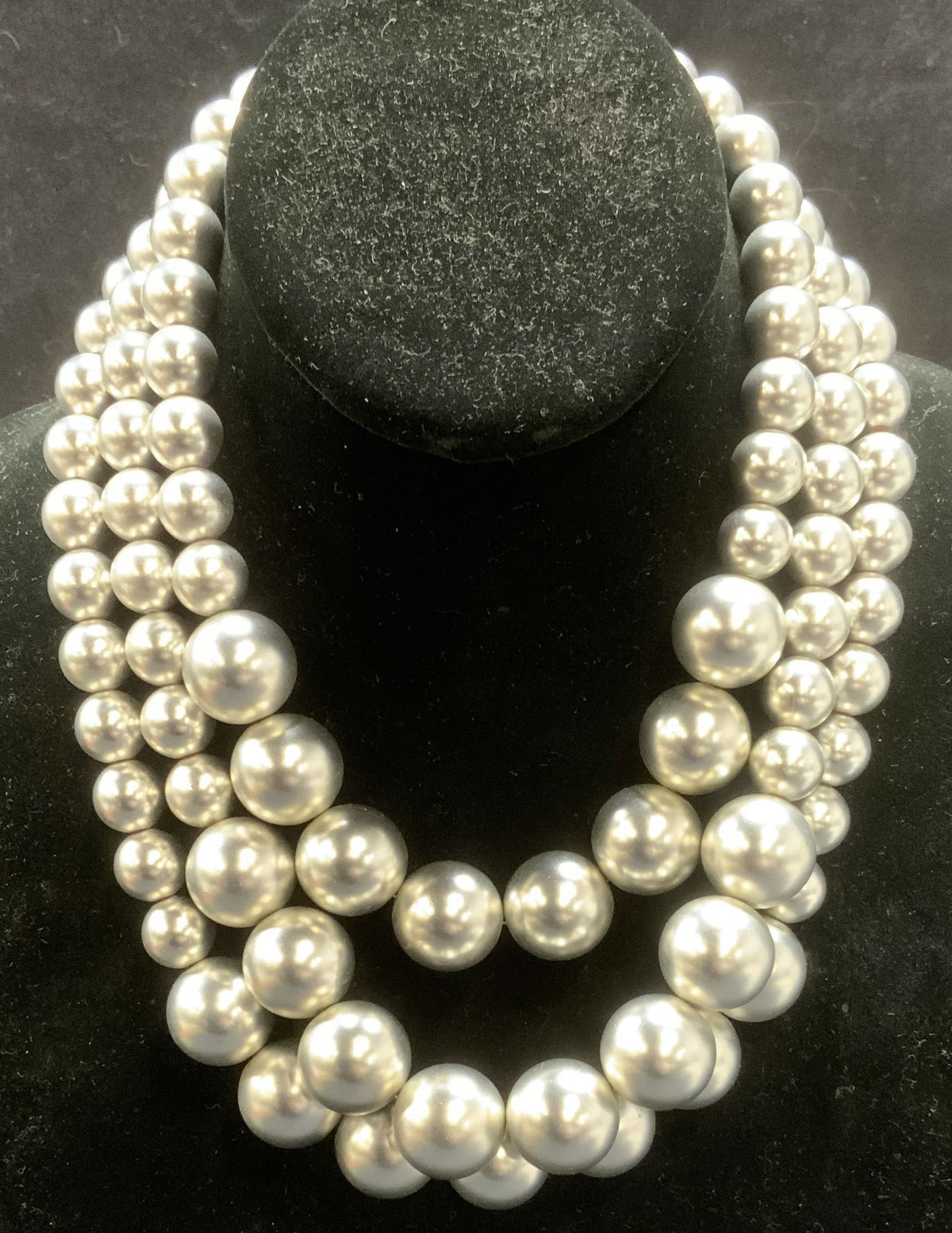 Multi Strand Silver Tone Beaded Necklace (1 of 7)