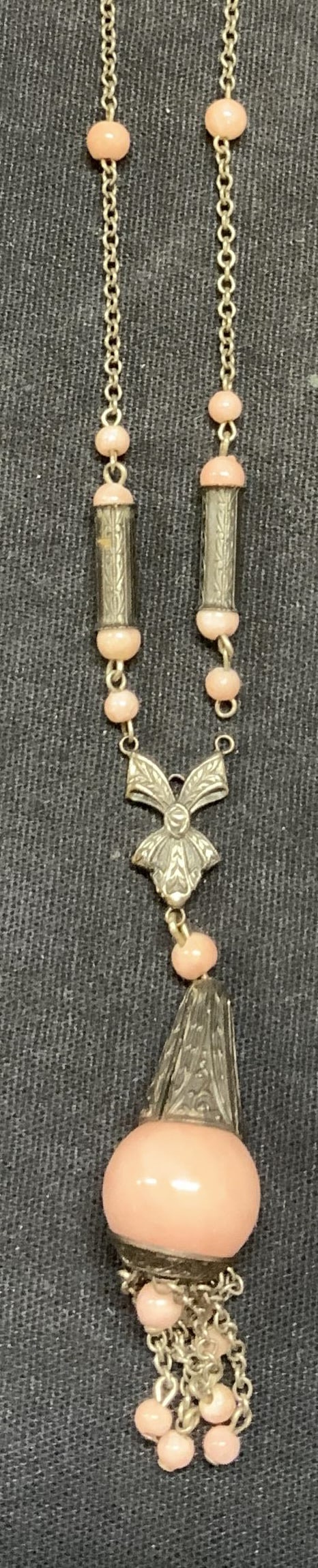 Vintage Silver Tone Pink Beaded Necklace (1 of 8)